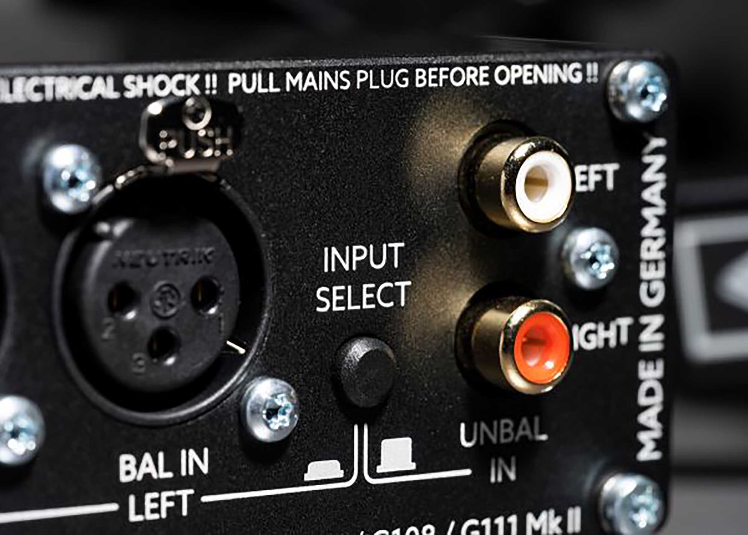 Lake People G108 2-Channel Balanced Desktop Headphone Amplifier by Lake People
