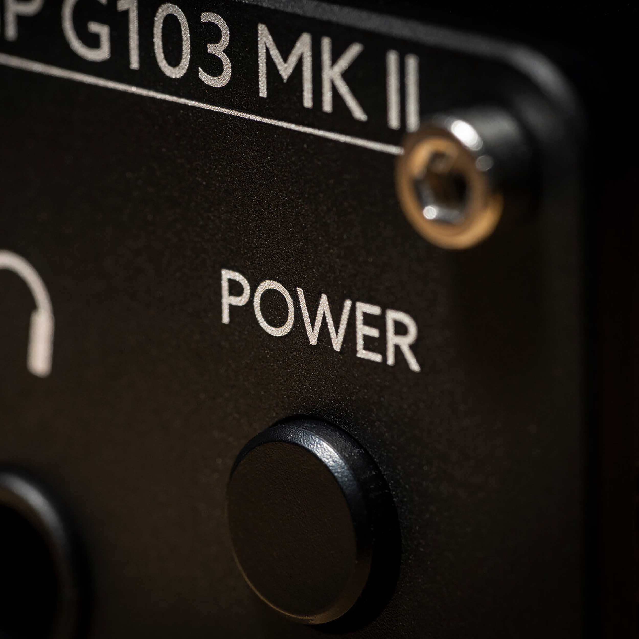 Lake People G103S-MKII Stereo Desktop Headphone Amplifier by Lake People