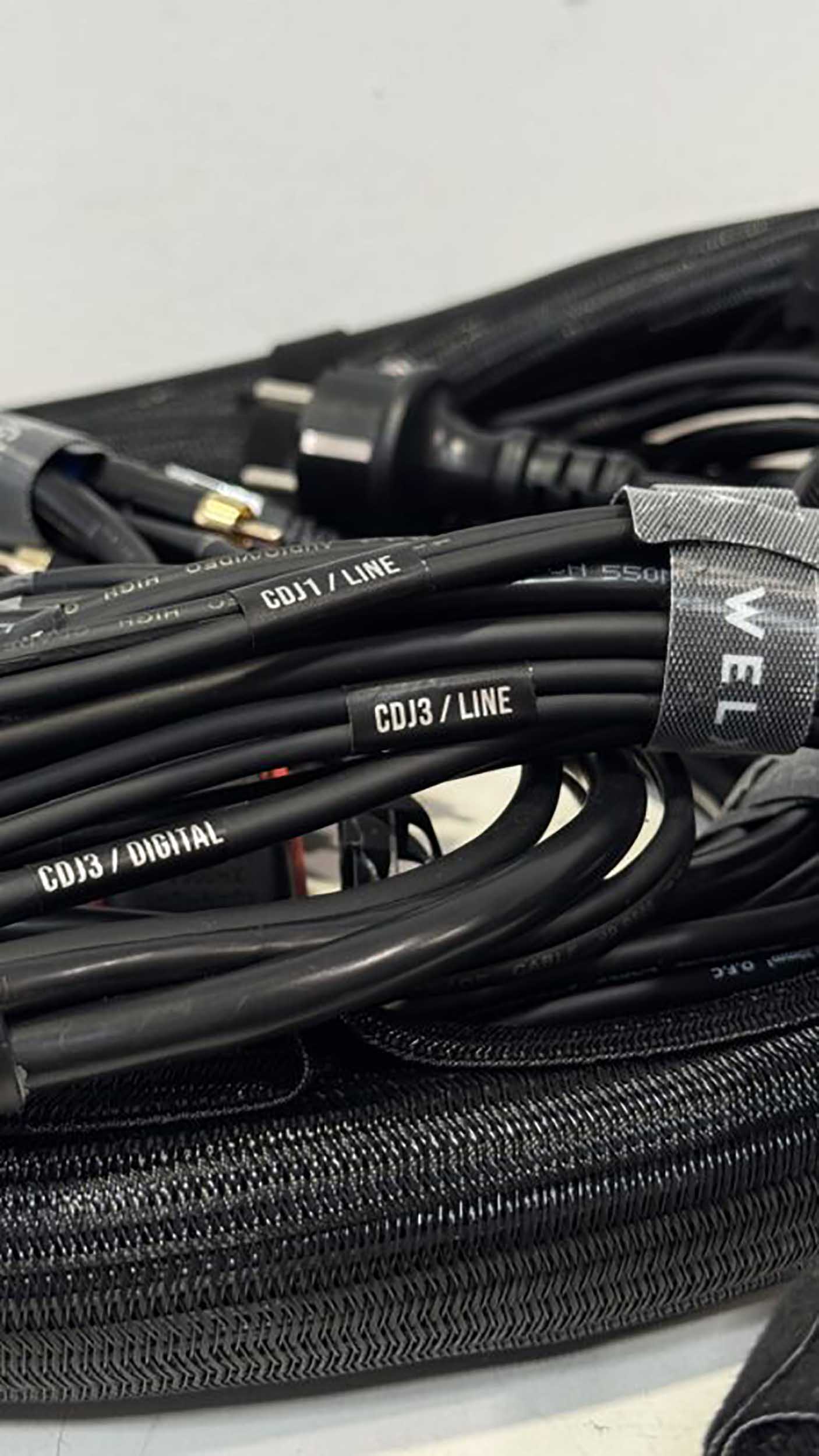 WELX WLX2 DJ Booths Snake Professional Audio Cables for 2 CDJs + Mixer - Black by WELX