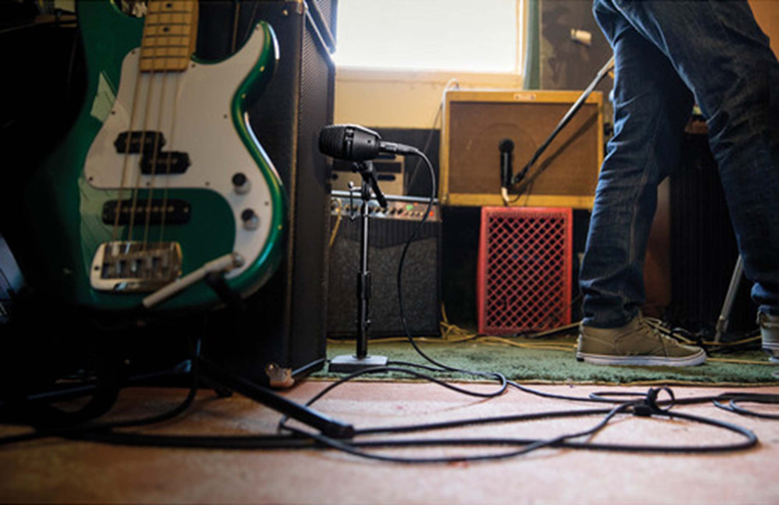 Open Box: Shure PGASTUDIOKIT4 Studio Microphone Kit with PGA52, PGA57 and PGA181 by Shure