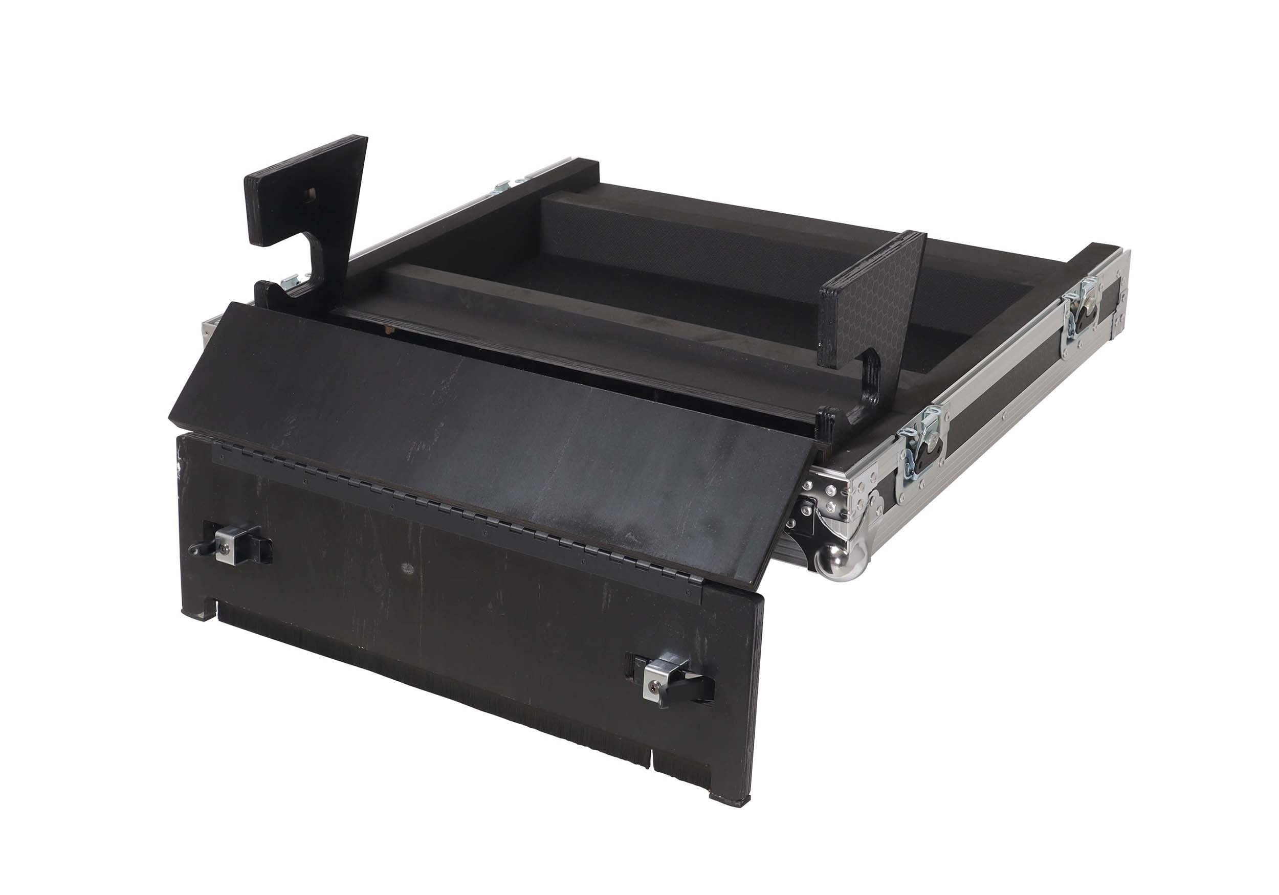 ProX XS-AHQU6DHW Digital Audio Mixer Flight Case for Allen & Heath QU6 Console with Doghouse Compartment and 4x Caster Wheels by ProX Cases