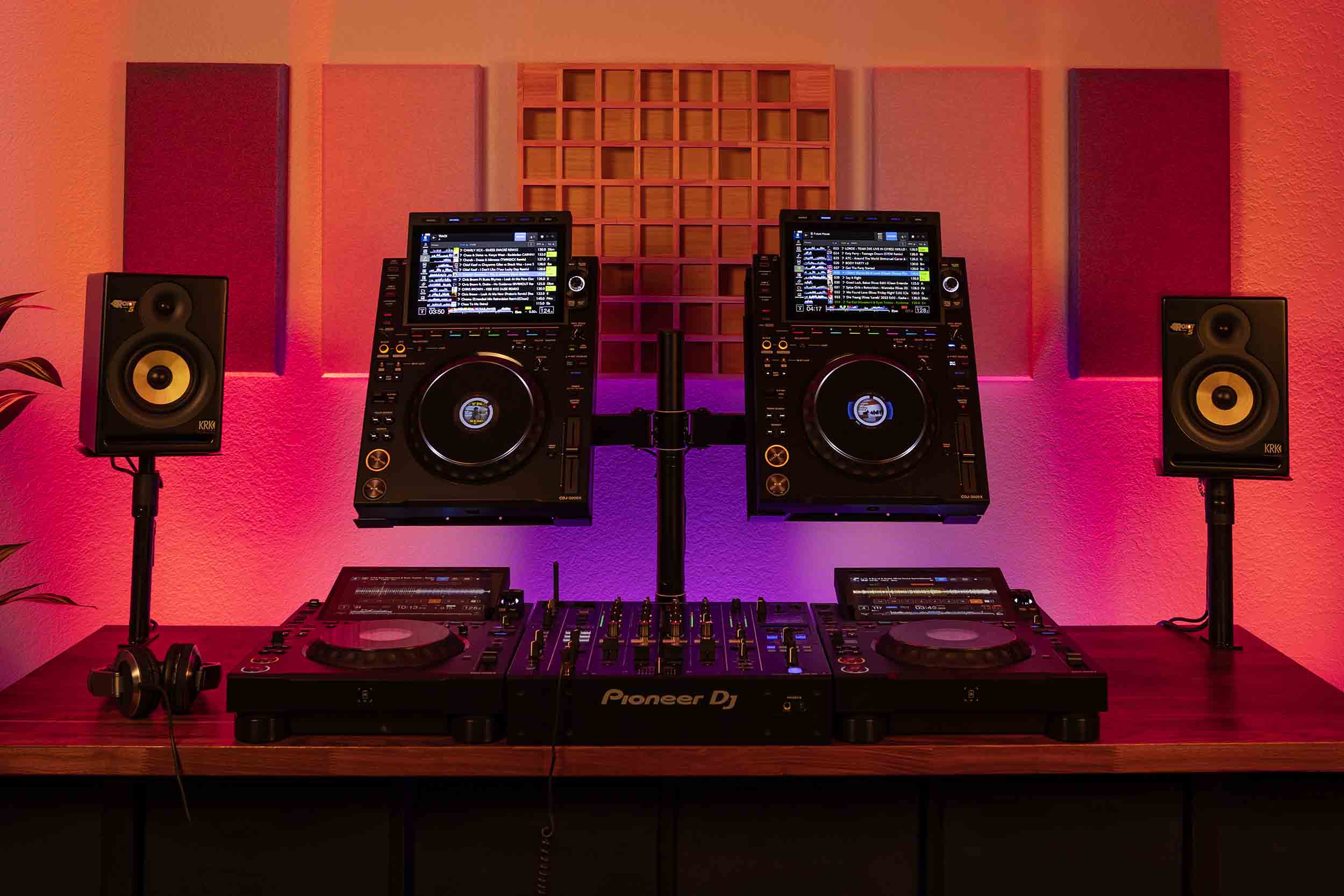Headliner HL22001 Avalon Dual CDJ Stand 2 - Black by Headliner