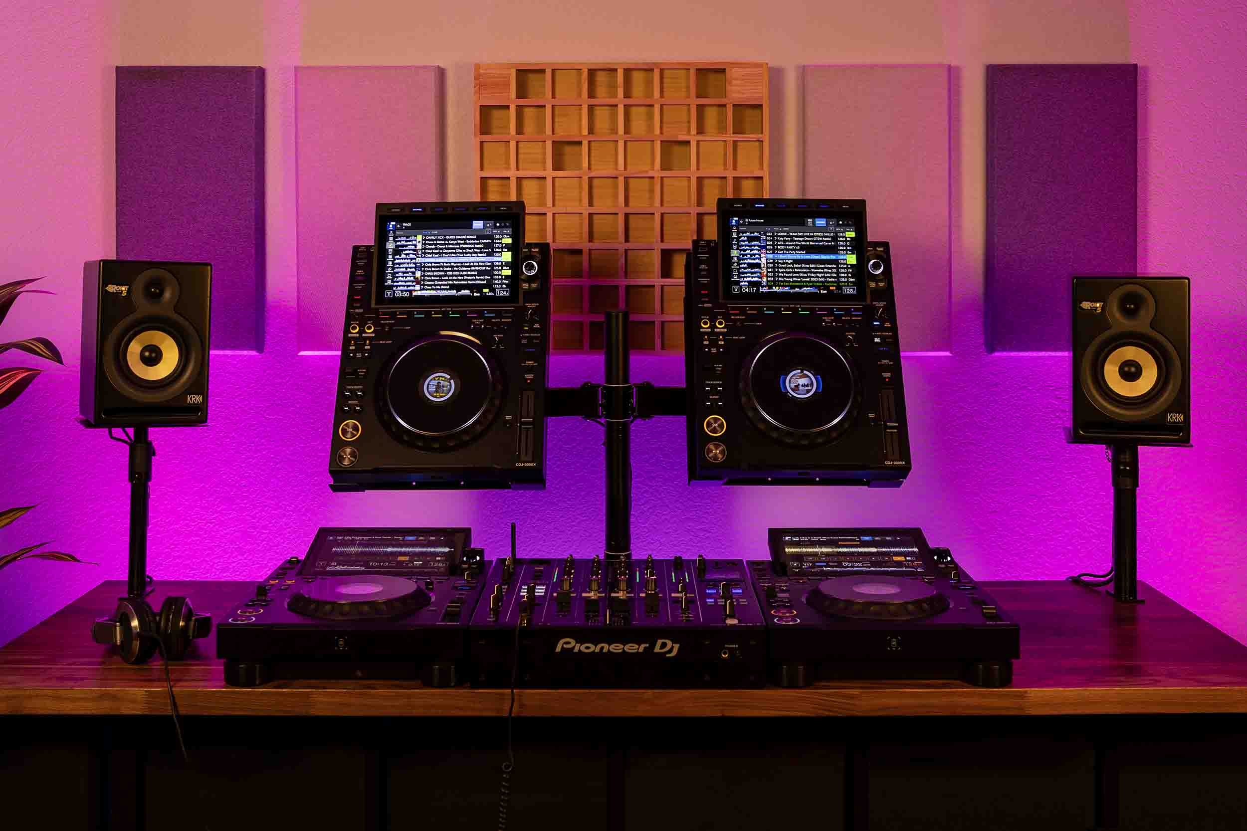 Headliner HL22001 Avalon Dual CDJ Stand 2 - Black by Headliner