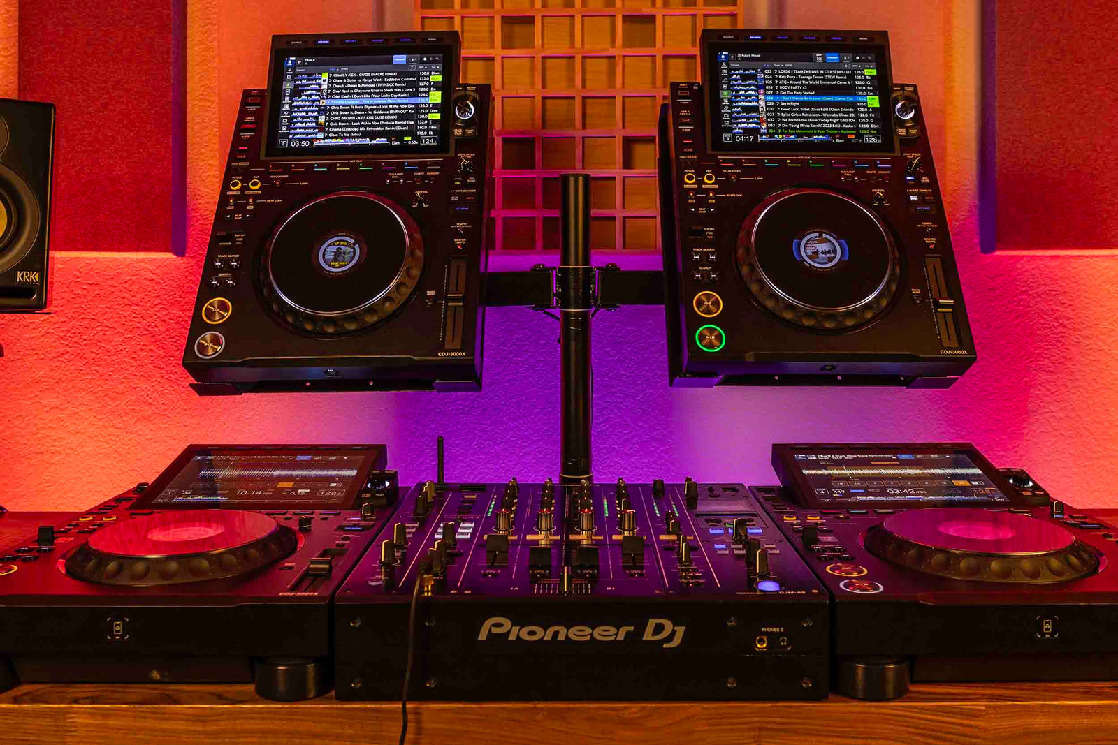 Headliner HL22001 Avalon Dual CDJ Stand 2 - Black by Headliner