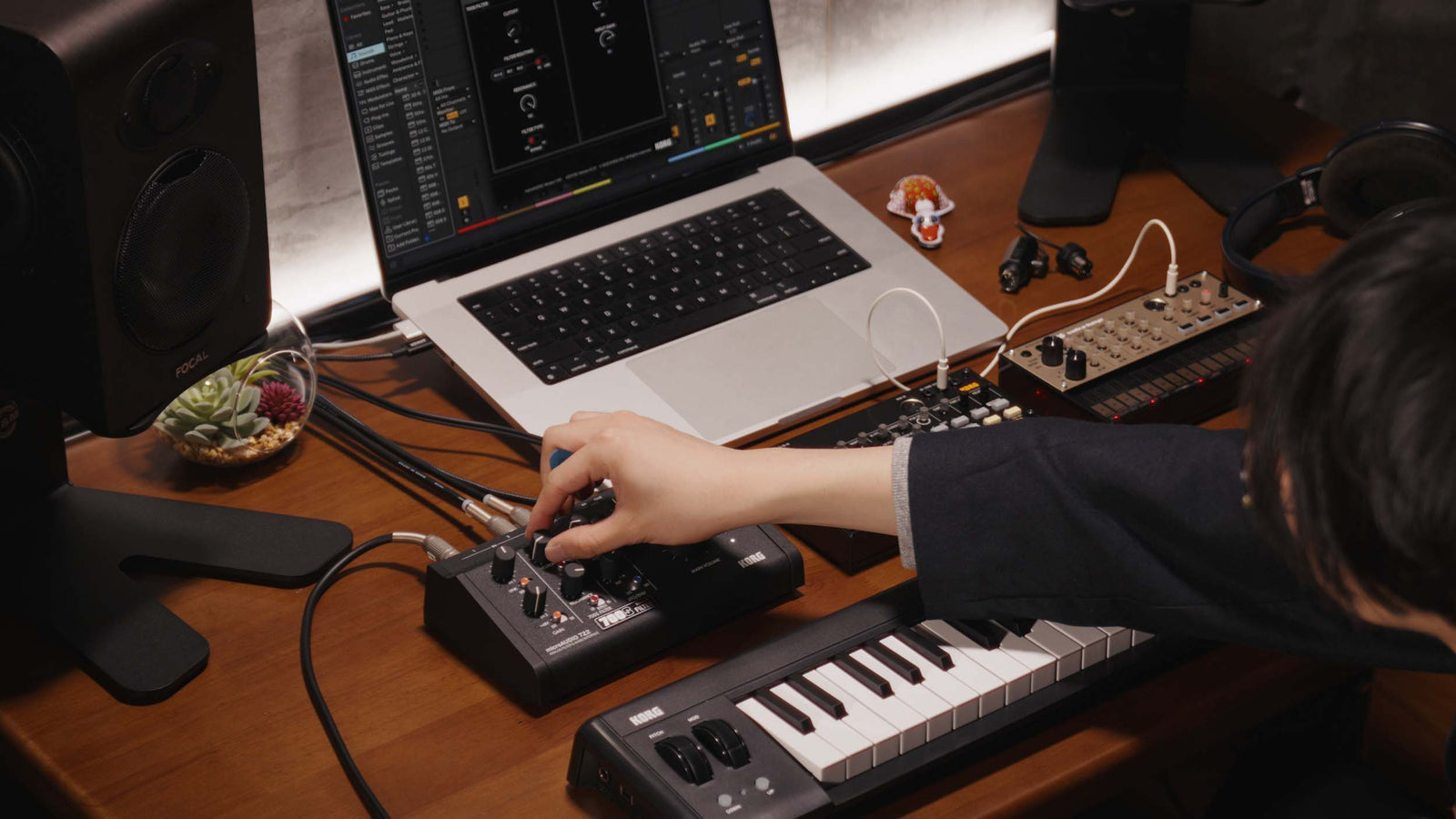 Korg microAUDIO 22, 2x2 USB-C Audio Interface with Analogue Filter by Korg