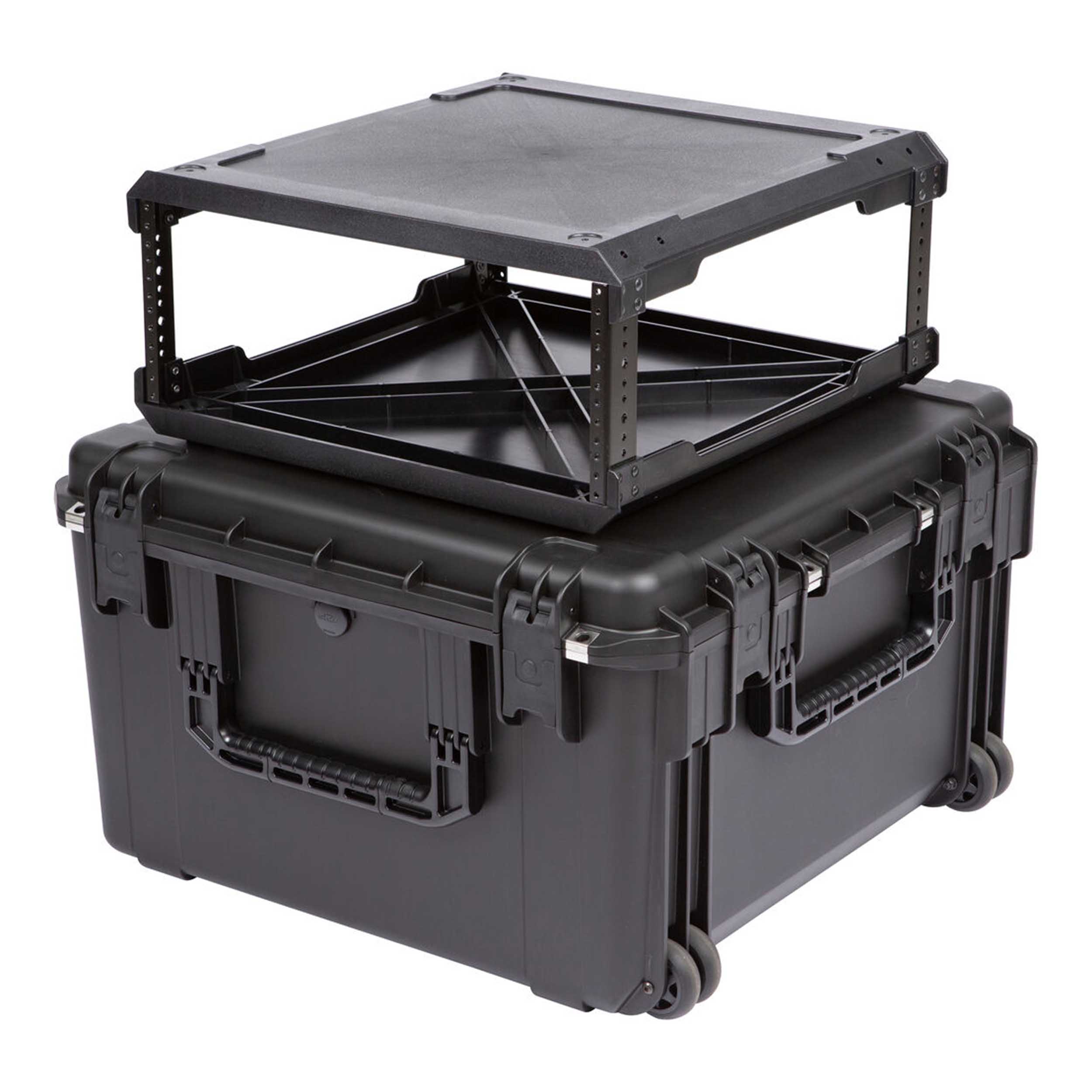 SKB Cases 3i-2424M144U iSeries Protective Case with 20" Removeable 4U Injection Molded Fly Rack by SKB Cases