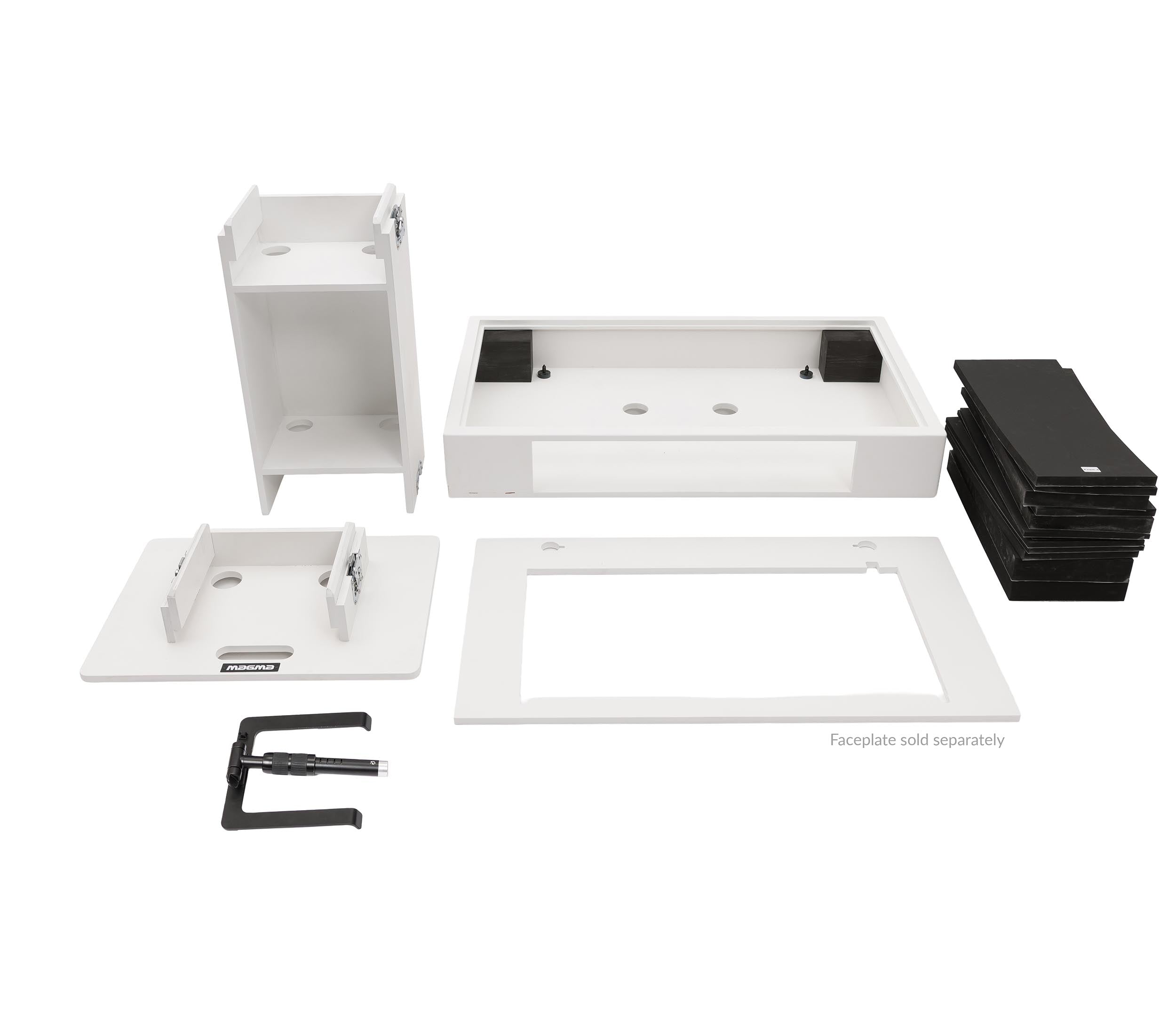 Magma MGA51000 Groove Terminal in White with Two Road Cases by MAGMA