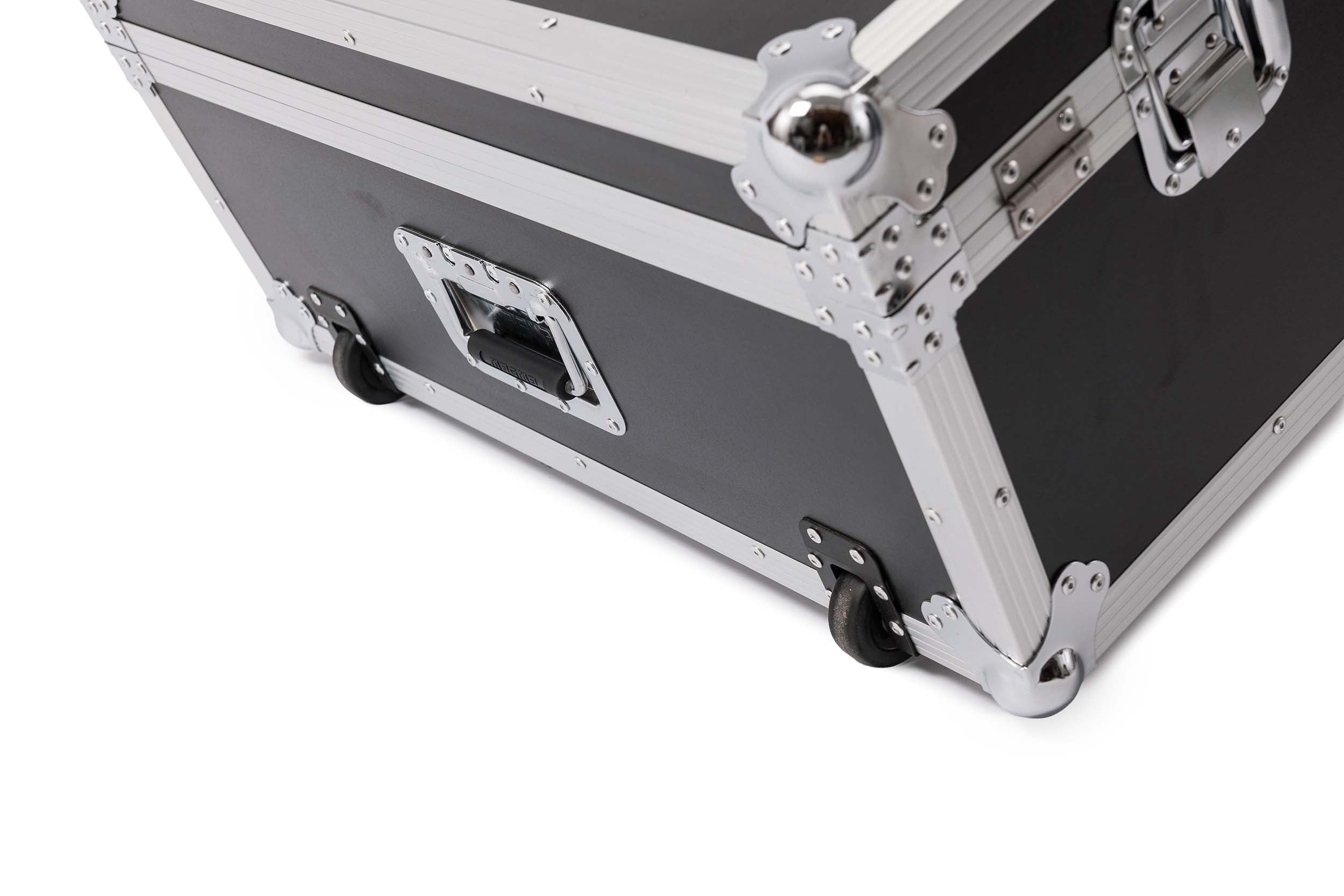 Magma MGA51000 Groove Terminal in White with Two Road Cases by MAGMA
