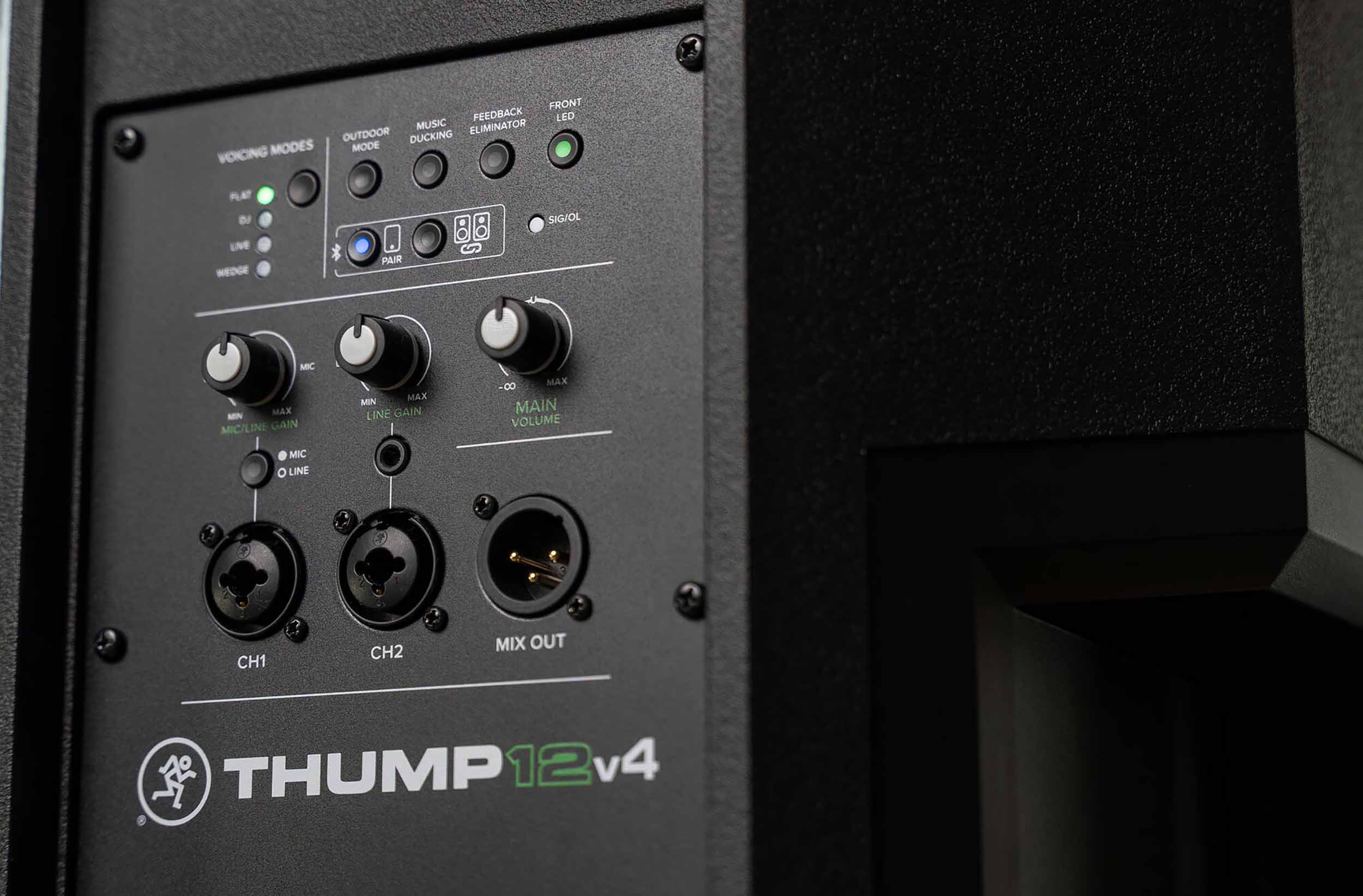 Mackie Thump12v4, 12-Inch Professional Powered Loudspeaker with SoundCheck DSP and Bluetooth by Mackie