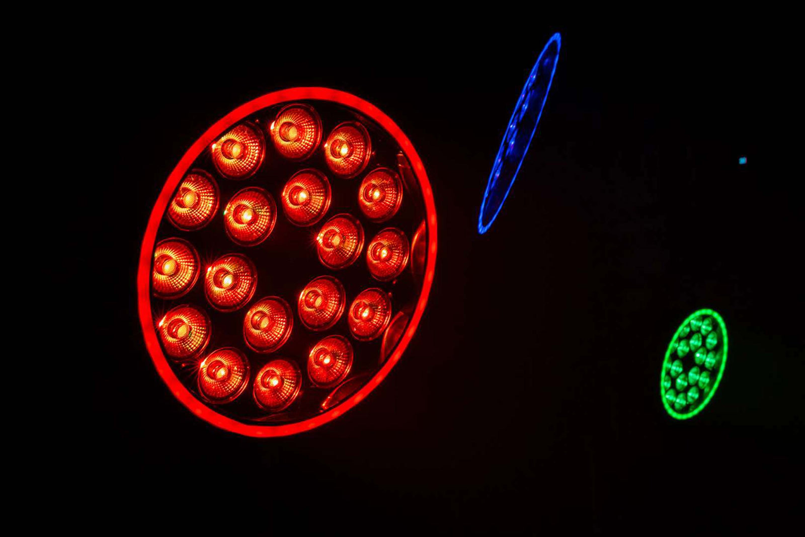 Colorkey CKU-5073 Halo Par HEX 18P - 18x10W RGBWA+UV LED Wash Light with Pixel Mapping