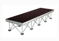 Show Solutions DD4812R08C Rehausseur de scène pliable de 8 po pour plateformes de 48 po x 12 po avec surface moquettée