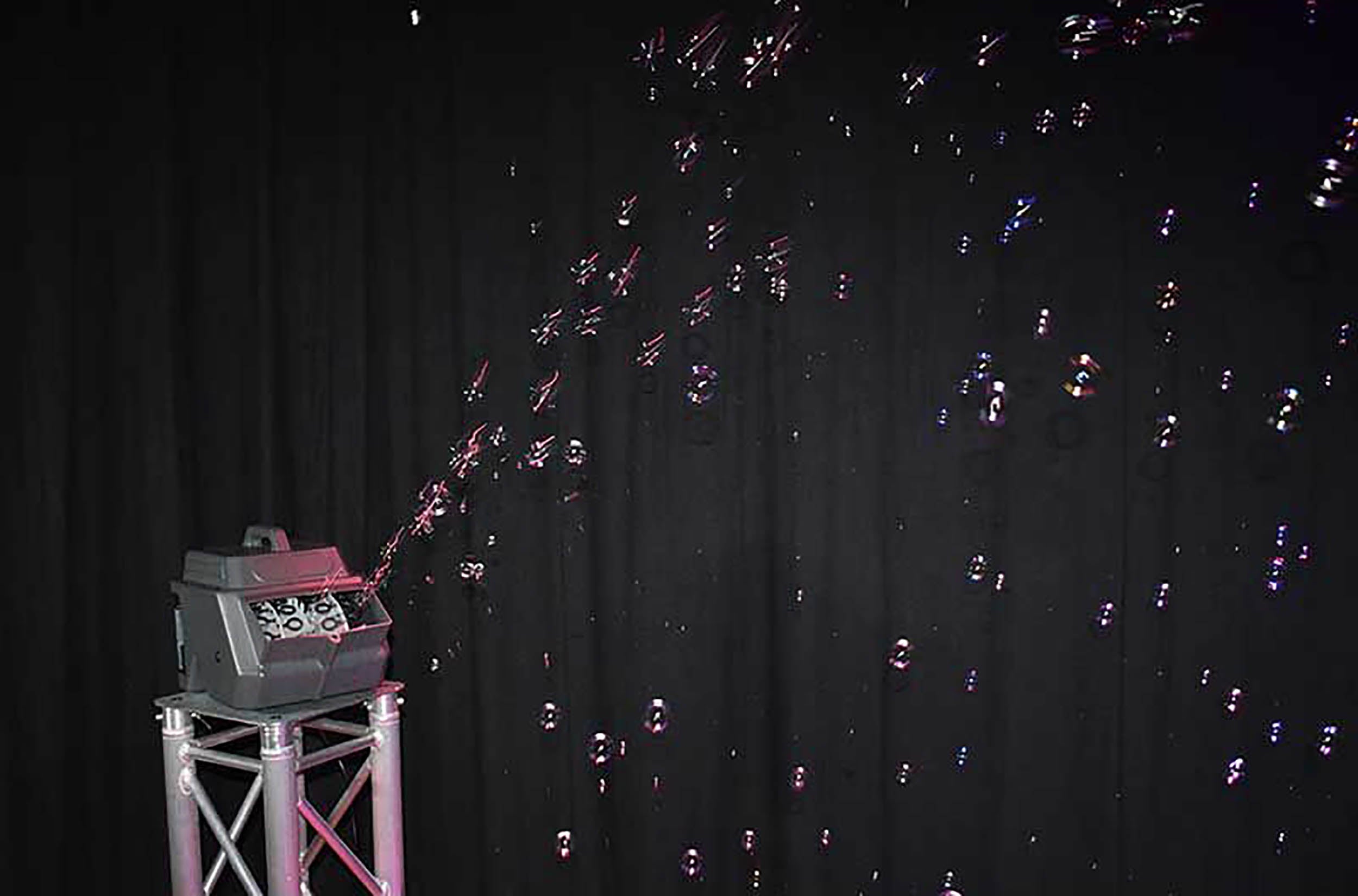 B-Stock: Eliminator Lighting Bubbletron EXL GO, Battery-Powered Light Weight Bubble Machine with Dual Fan System