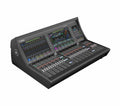 Consola de mezclas digital Yamaha DM7 de 120 canales con Dante de 144 x 144 y pantallas táctiles dobles