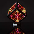 Iluminación Hyperspace HYPERCUBE NANO Espejo Infinito LED Art con Control por Aplicación y Efectos Sensibles al Sonido