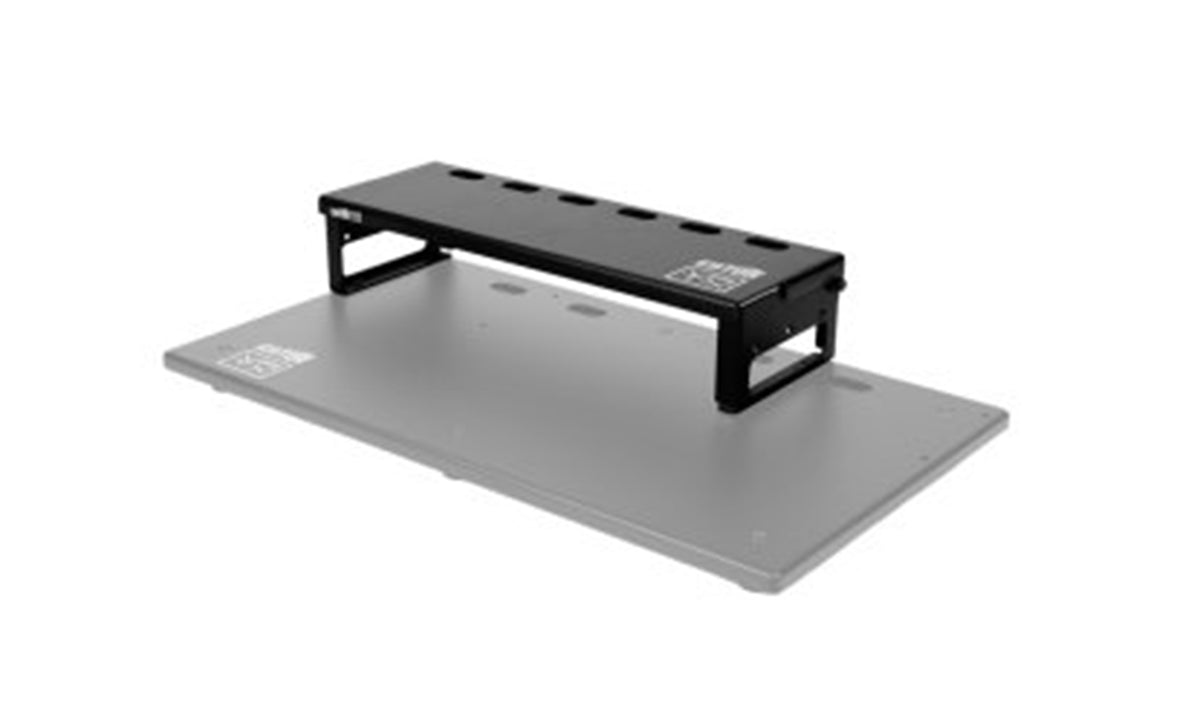 Gator Case GV-176R1, 17" x 6" Magnetized Pedalboard Fliptop Riser