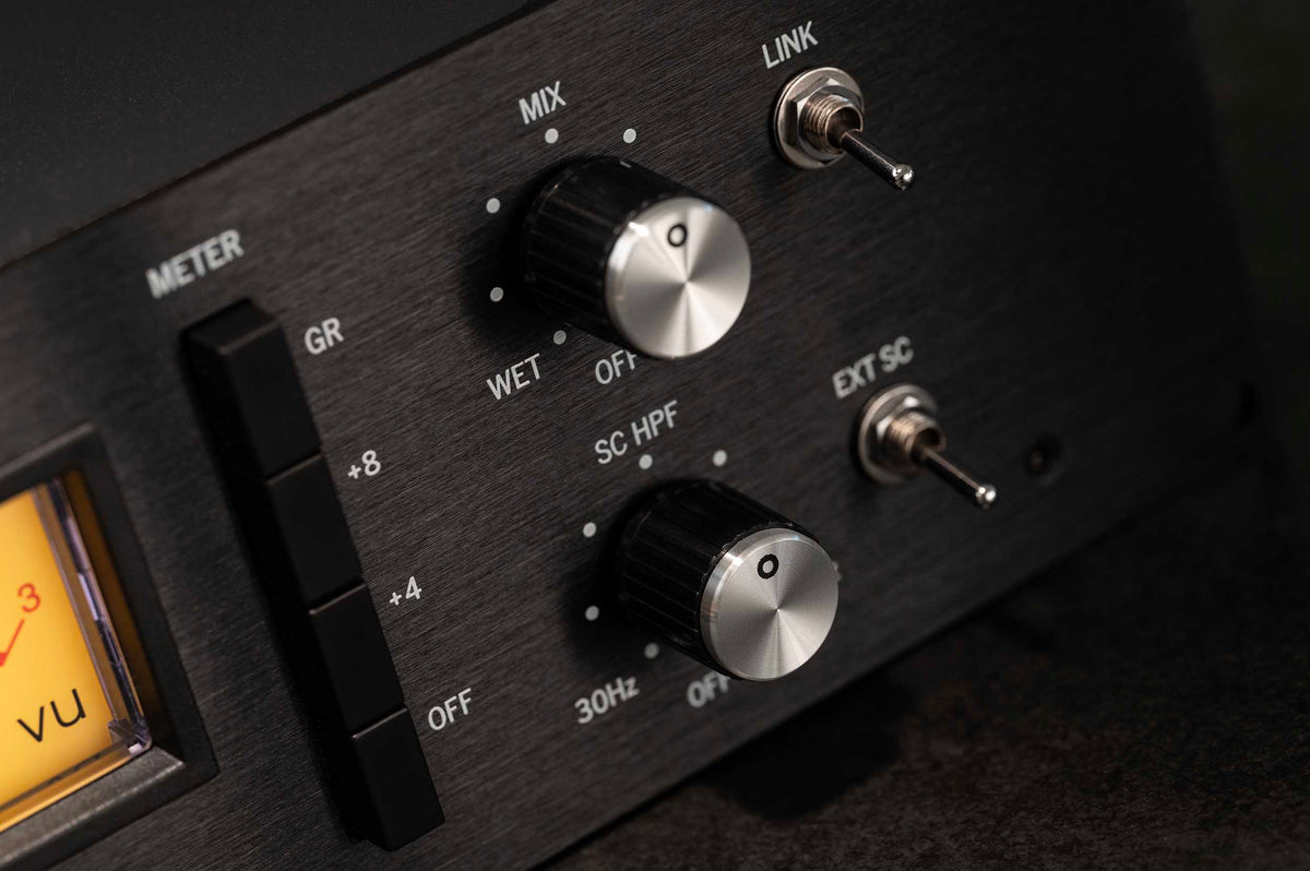 Warm Audio WA76-D Single Channel Clean Gain Discrete FET Compressor