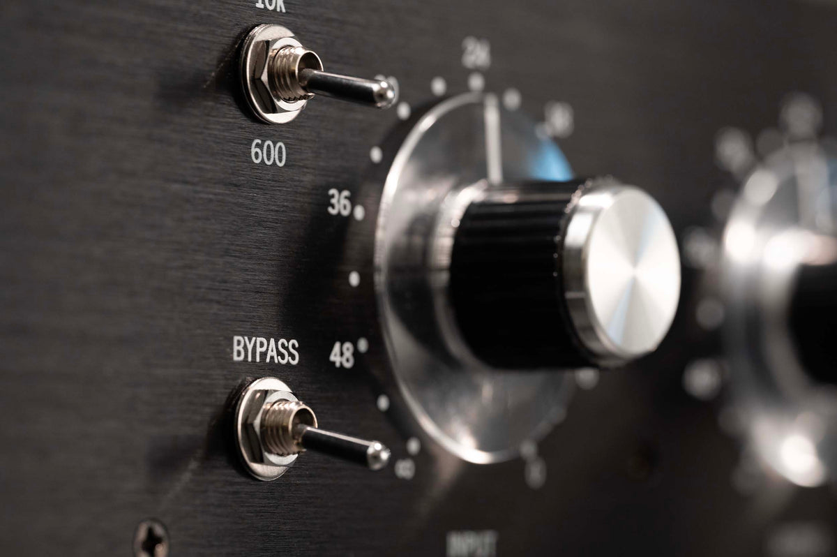 Warm Audio WA76-D Single Channel Clean Gain Discrete FET Compressor