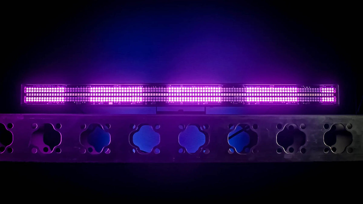 Blizzard Lighting Storm Chaser Super Hot RGB and Cool White LED Pixel Bar