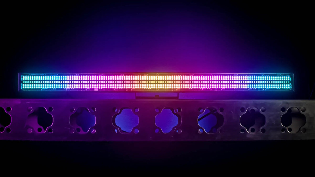 Blizzard Lighting Storm Chaser Super Hot RGB and Cool White LED Pixel Bar