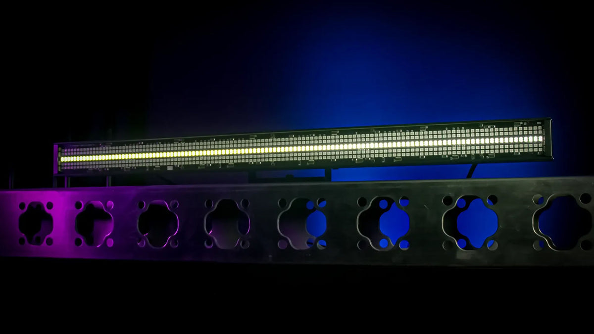Blizzard Lighting Storm Chaser Super Hot RGB and Cool White LED Pixel Bar