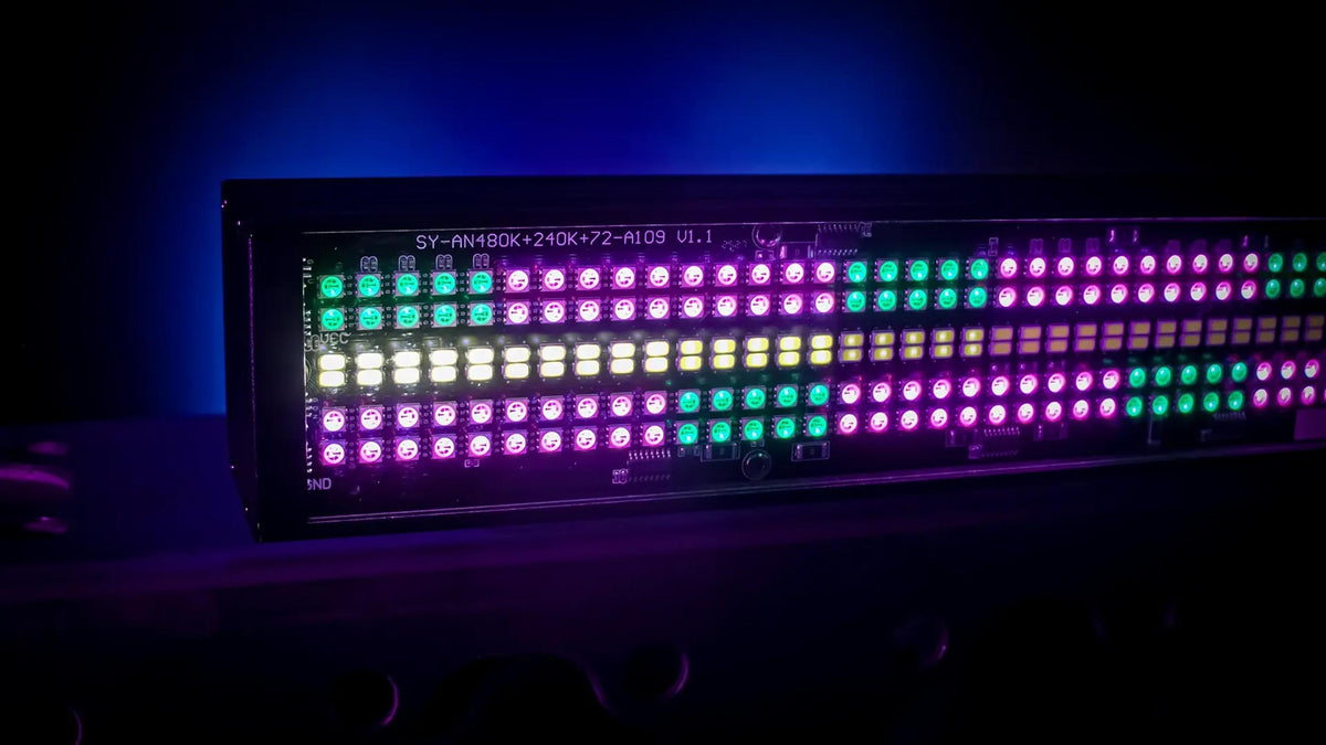 Blizzard Lighting Storm Chaser Super Hot RGB and Cool White LED Pixel Bar