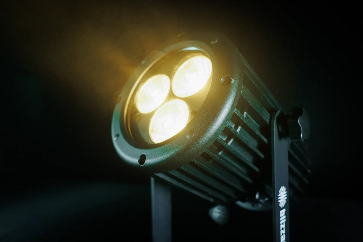 Blizzard Lighting Outpost Ranger RGBALC LED Par Light