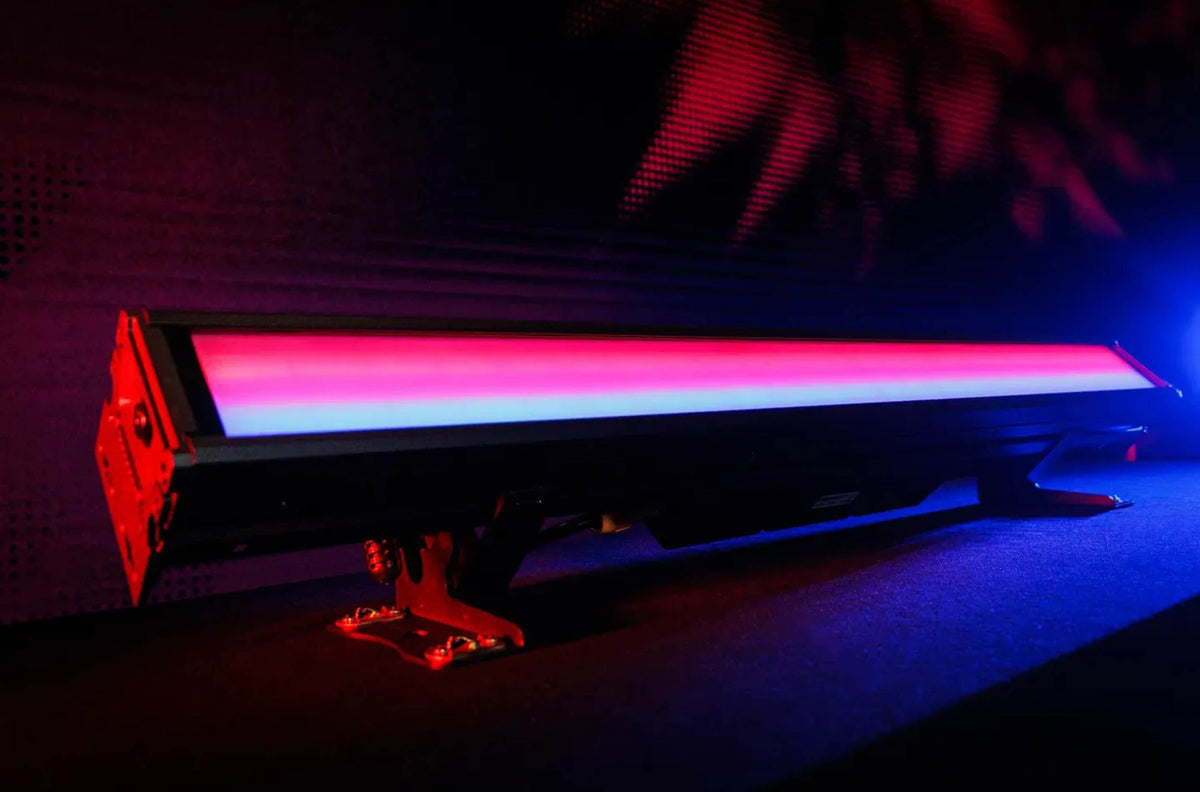 Blizzard Lighting Sticknado Great White IP65 RGB Pixel LED Fixture