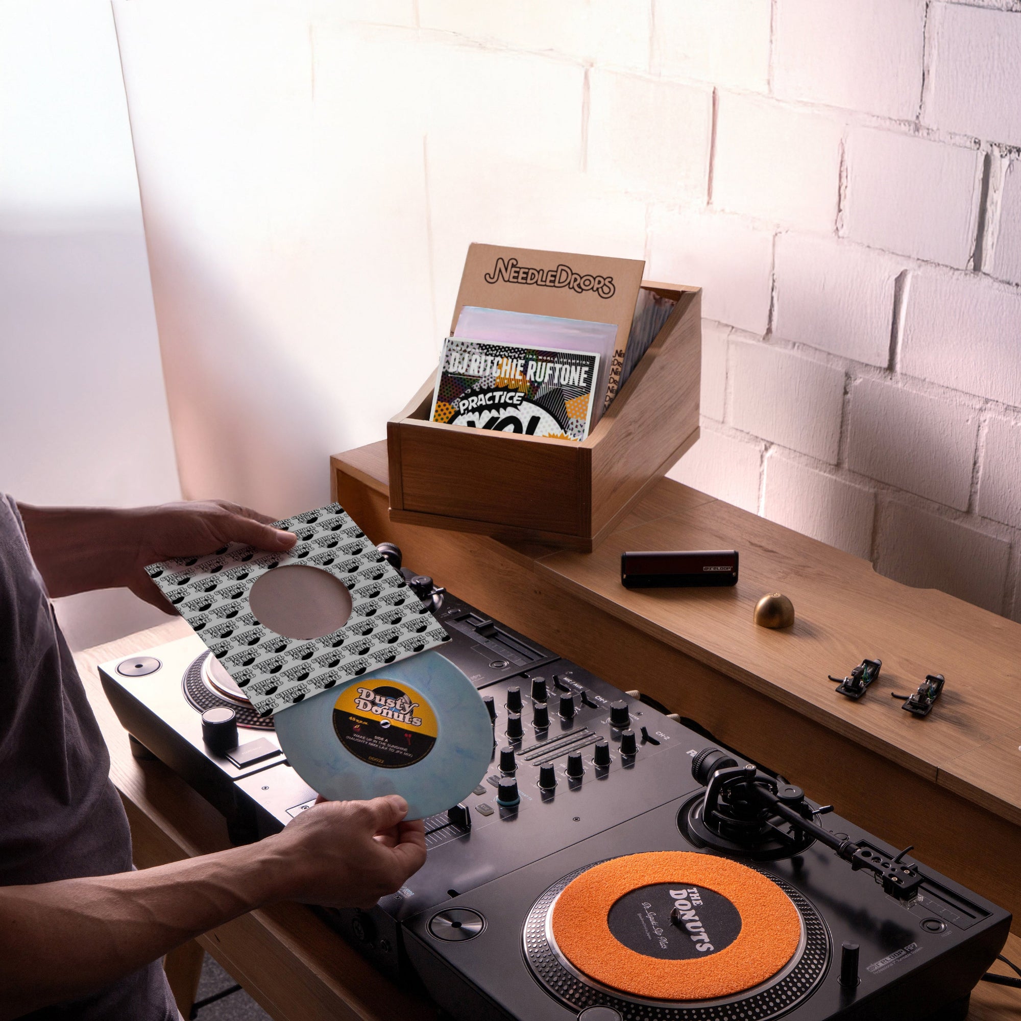 Reloop RP-7 Professional 7 Inch Direct Drive DJ Turntable by Reloop