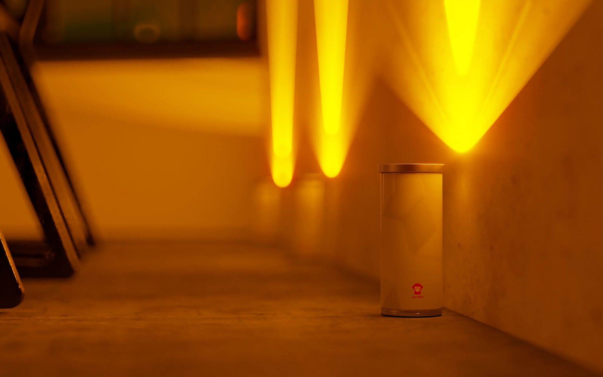 Ape Labs Can 2.0 IP LED Par Light - Wireless Battery Powered Lighting for Events by Ape Labs