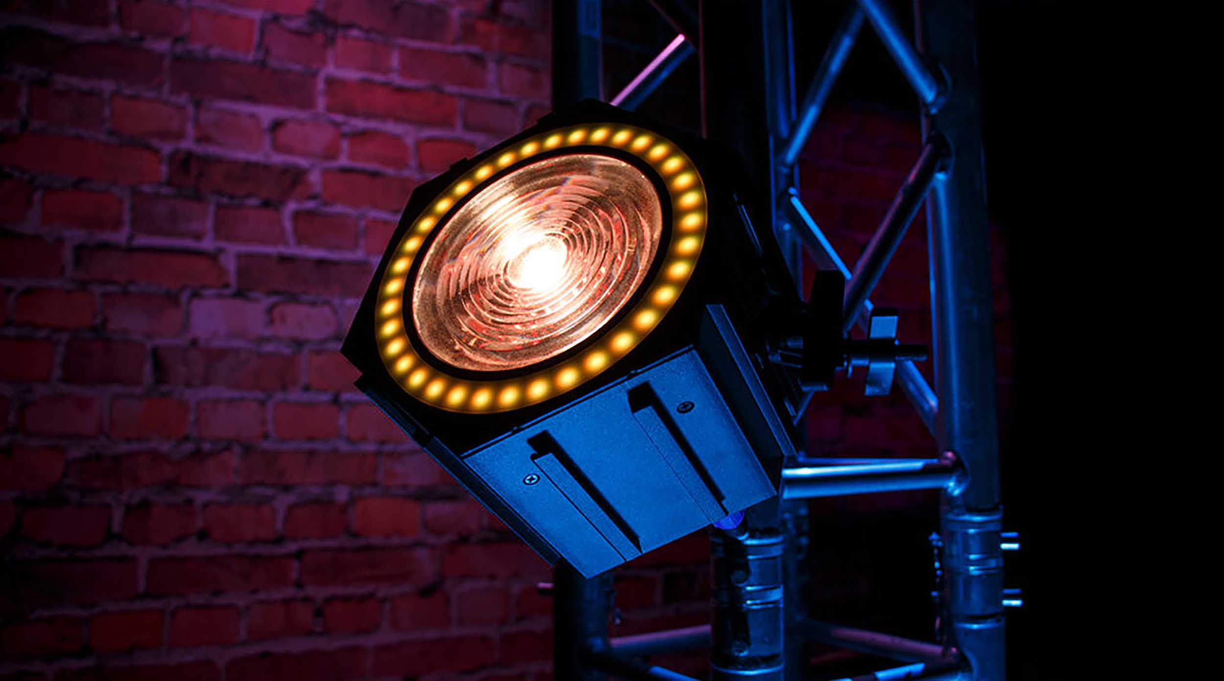 Blizzard Lighting Nexys WW, Warm White LED with Fresnel Lens and RGB Backlight Effects by BLIZZARD LIGHTING