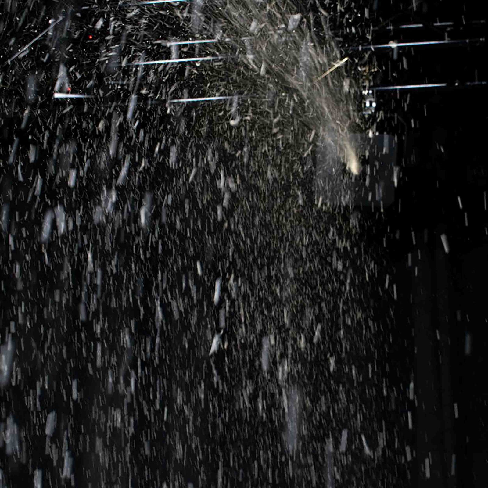 Eliminator Lighting VF Snow Flurry HO EP, Highly Efficient Snow Machine - 1250 Watt by Eliminator Lighting