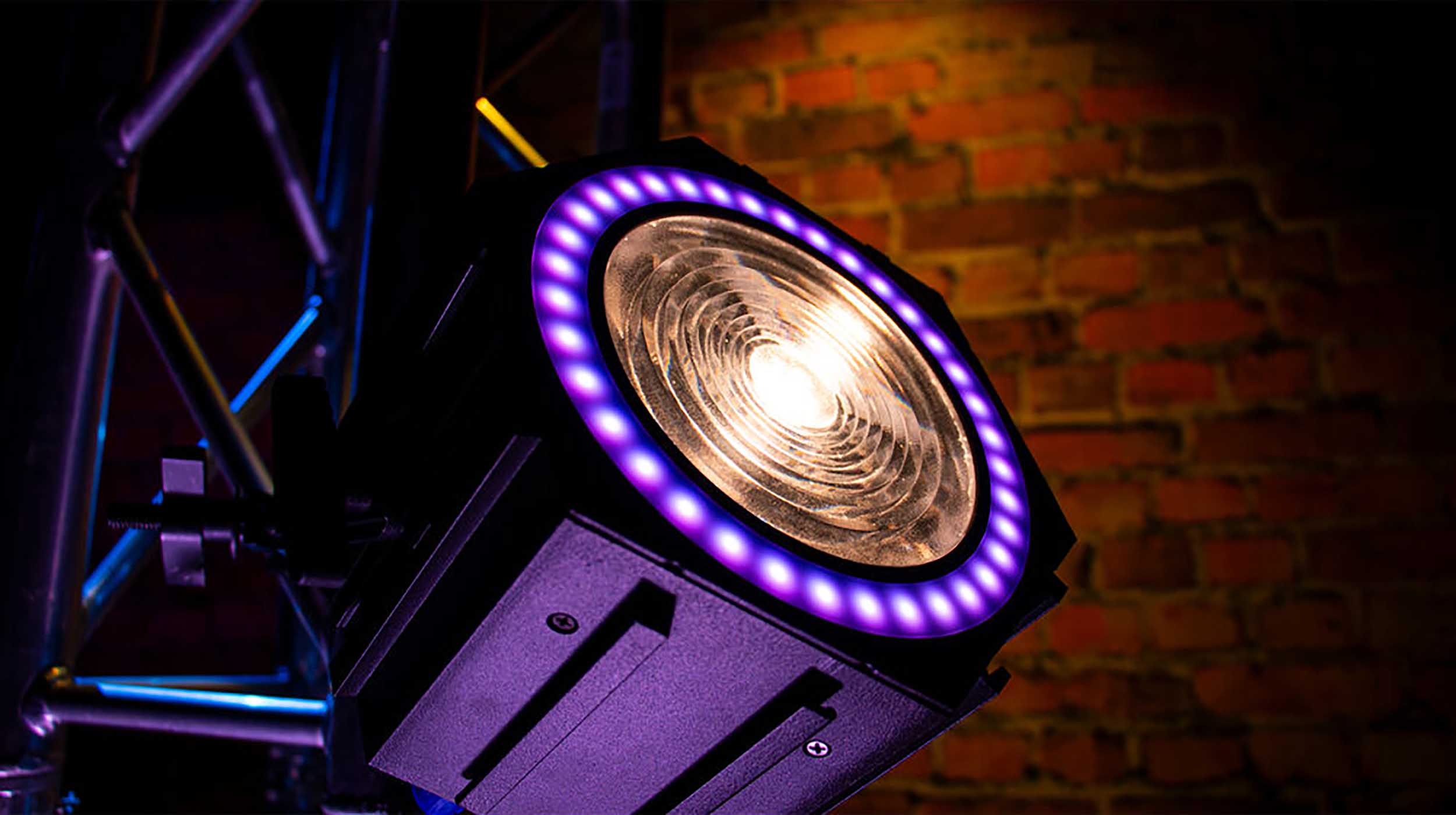 Blizzard Lighting Nexys WW, Warm White LED with Fresnel Lens and RGB Backlight Effects by BLIZZARD LIGHTING