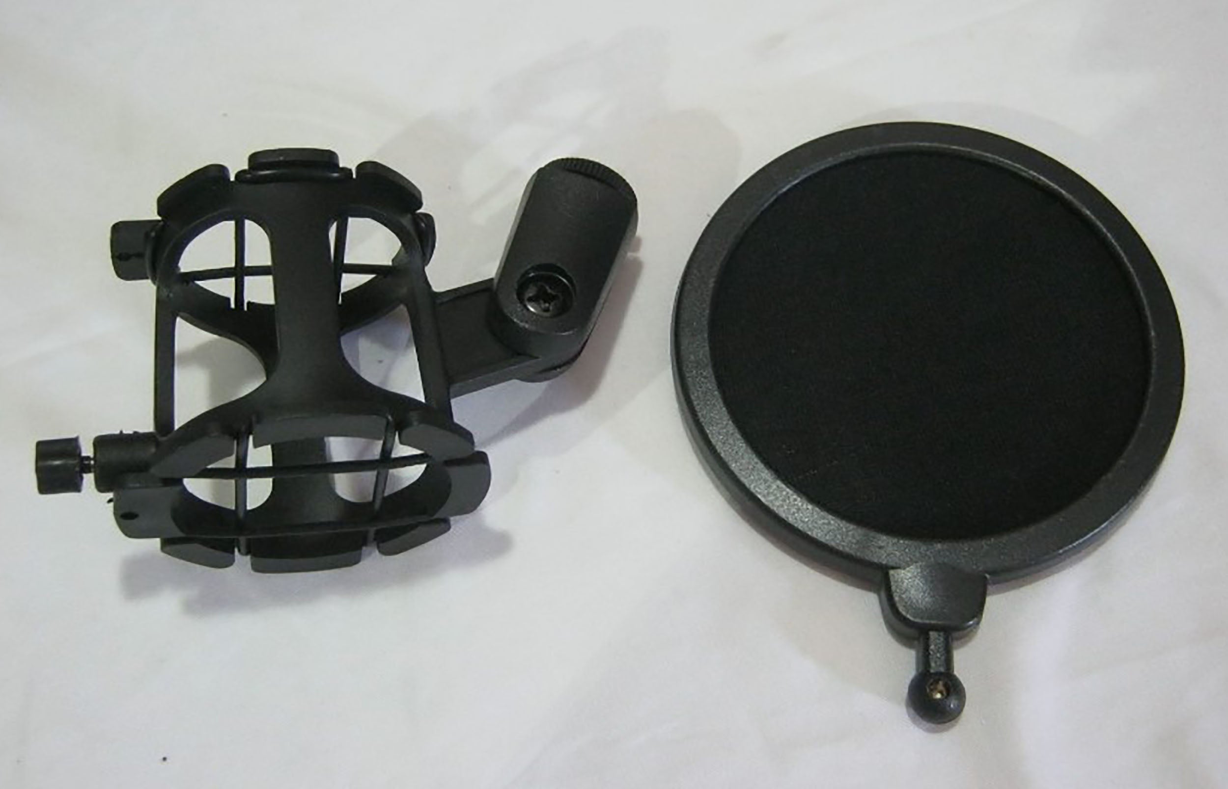 Technical Pro MKPS1 Shock Mount Microphone Holder with adjustable Pop Filter by Technical Pro