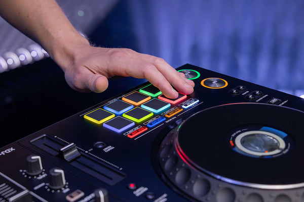 AlphaTheta XDJ-AZ, 4-Channel Professional All-In-One DJ System by Alpha Theta