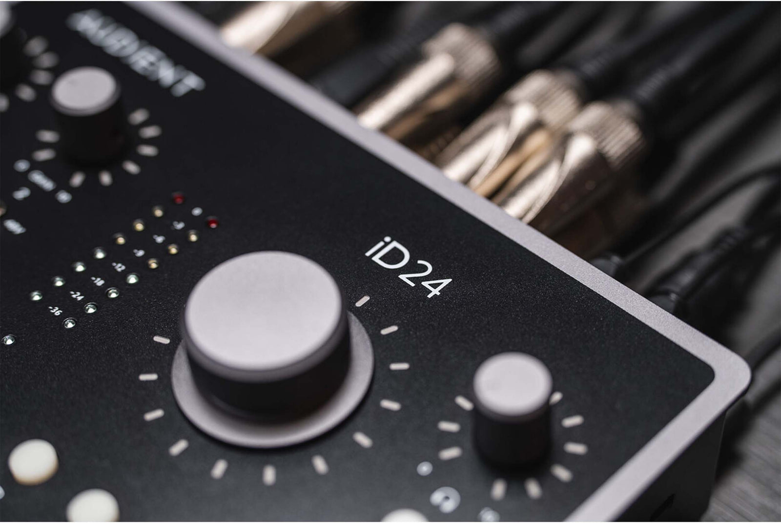 Audient iD24, USB-C Audio Interface by Audient