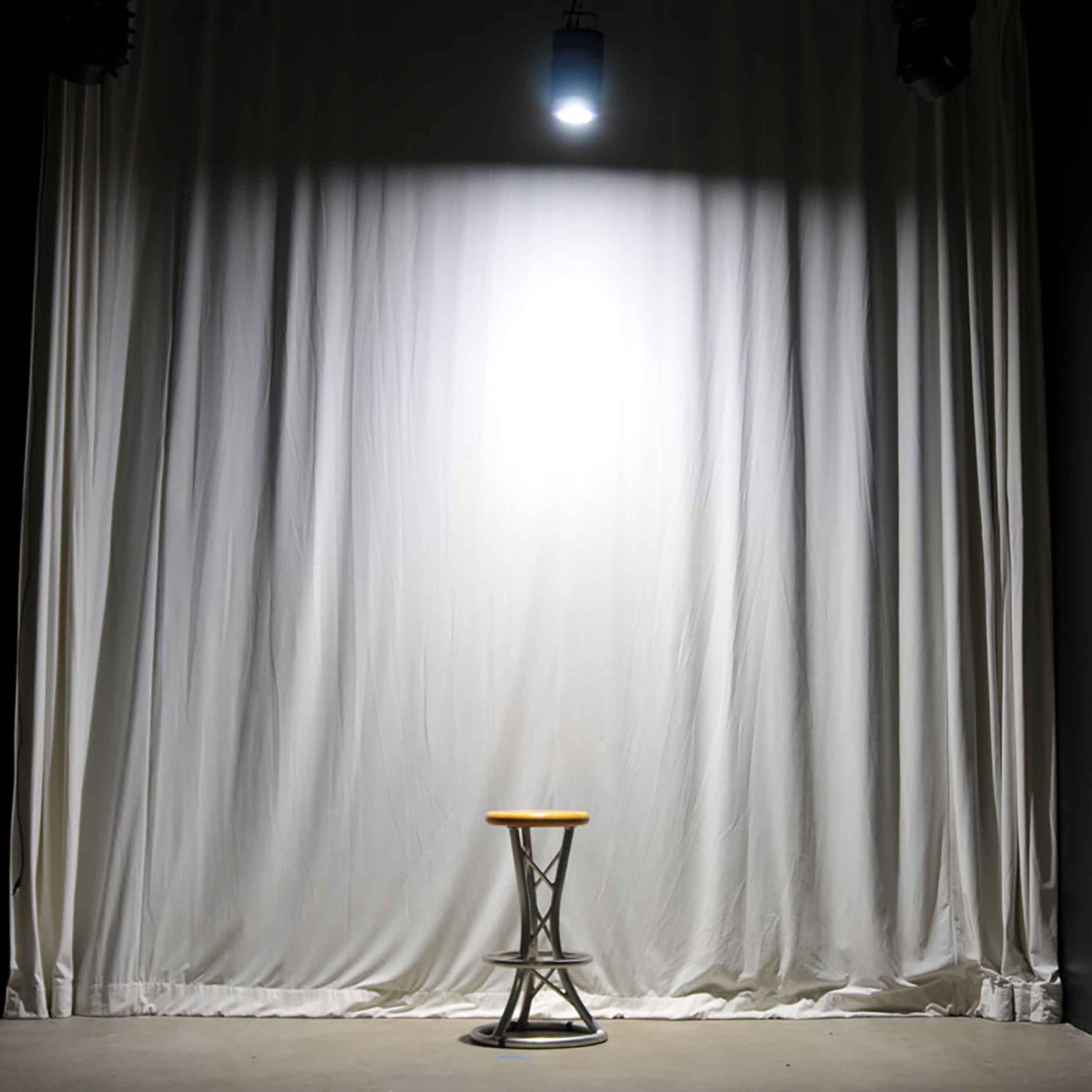 Elation Colour Pendant, RGBW LED Pendant Light - 110 Watt by Elation