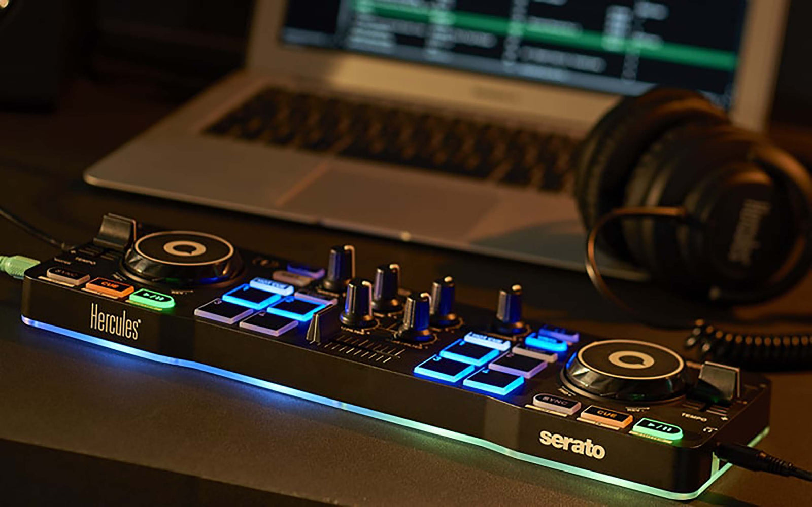 Hercules DJCONTROL-STAR Starlight DJ Controller for Serato DJ Lite by Hercules