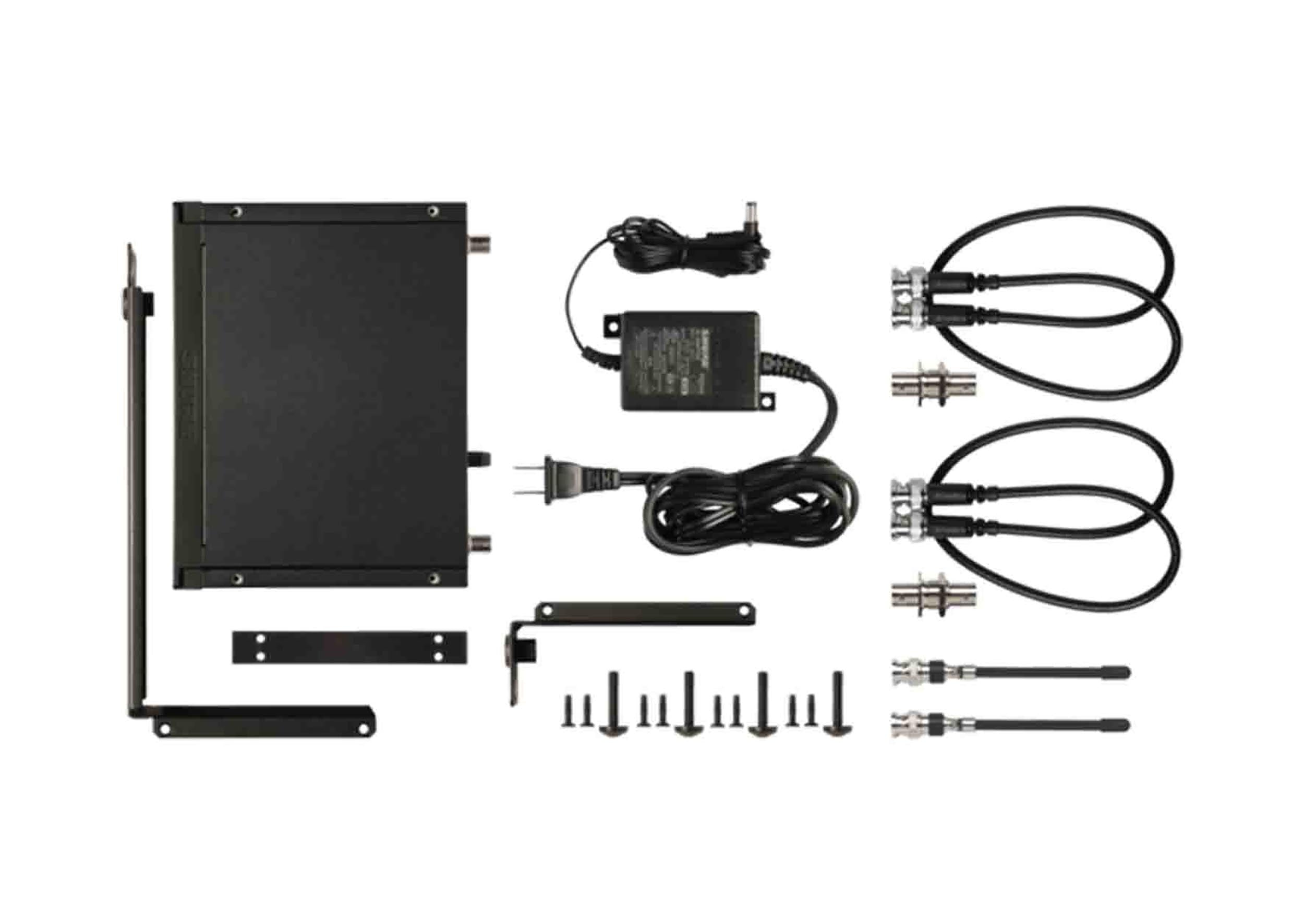 B-Stock: Shure BLX24R/SM58-H9, Wireless Rack Mount Vocal System with SM58 - H9 (512-542 MHz)