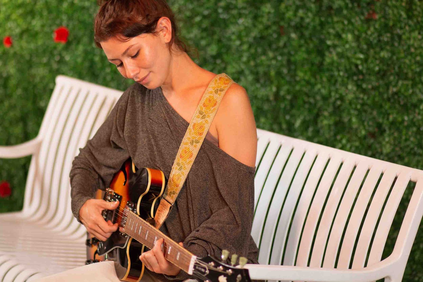 Levy's Leathers MH8P-008, 2 Inch Hemp Vegan Guitar Strap with Printed Rosa Motif - Hollywood DJ