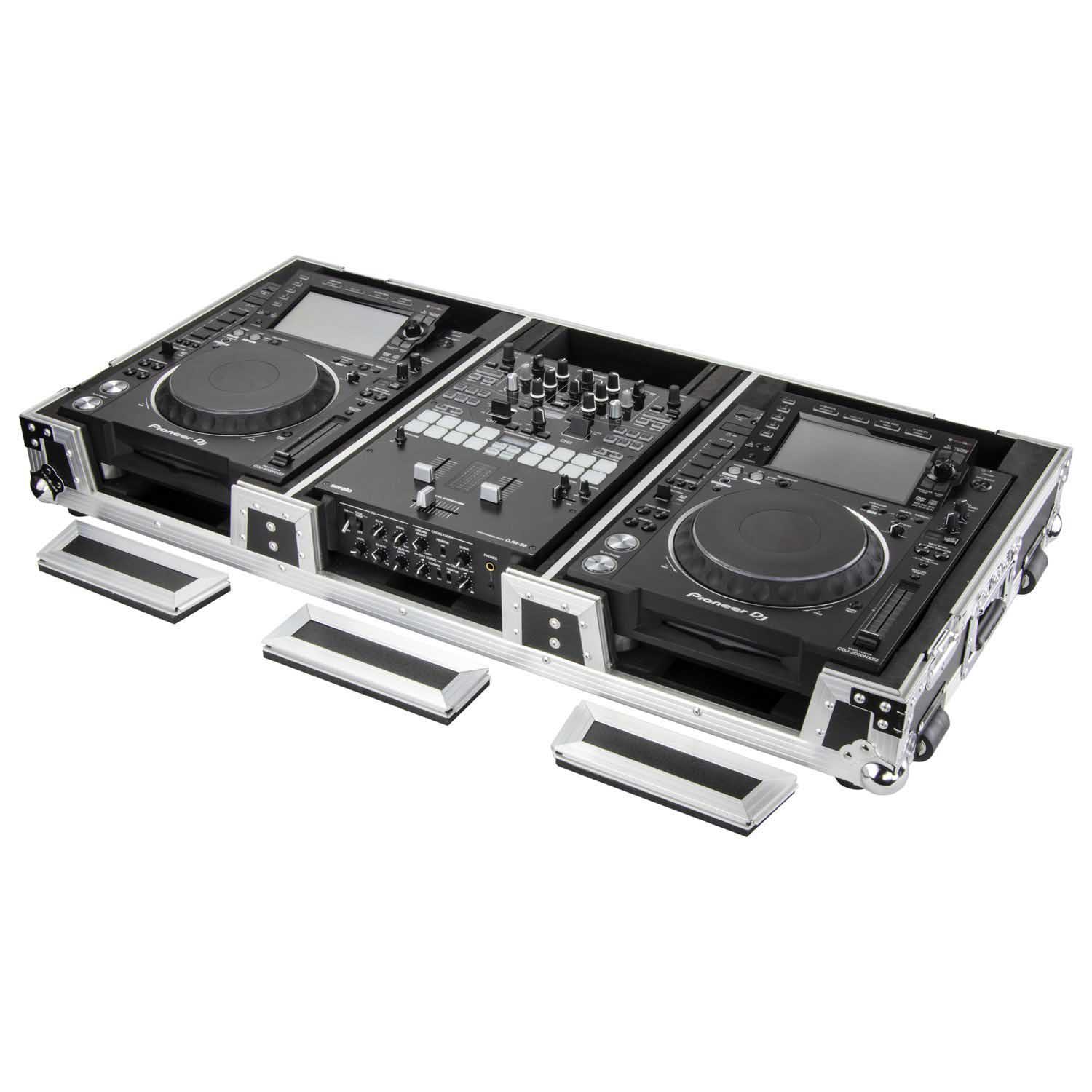 B-Stock: Odyssey FZ10CDJWXD Extra Deep 10″ Format DJ Mixer and Two Large Format Media Players Coffin Flight Case - Hollywood DJ