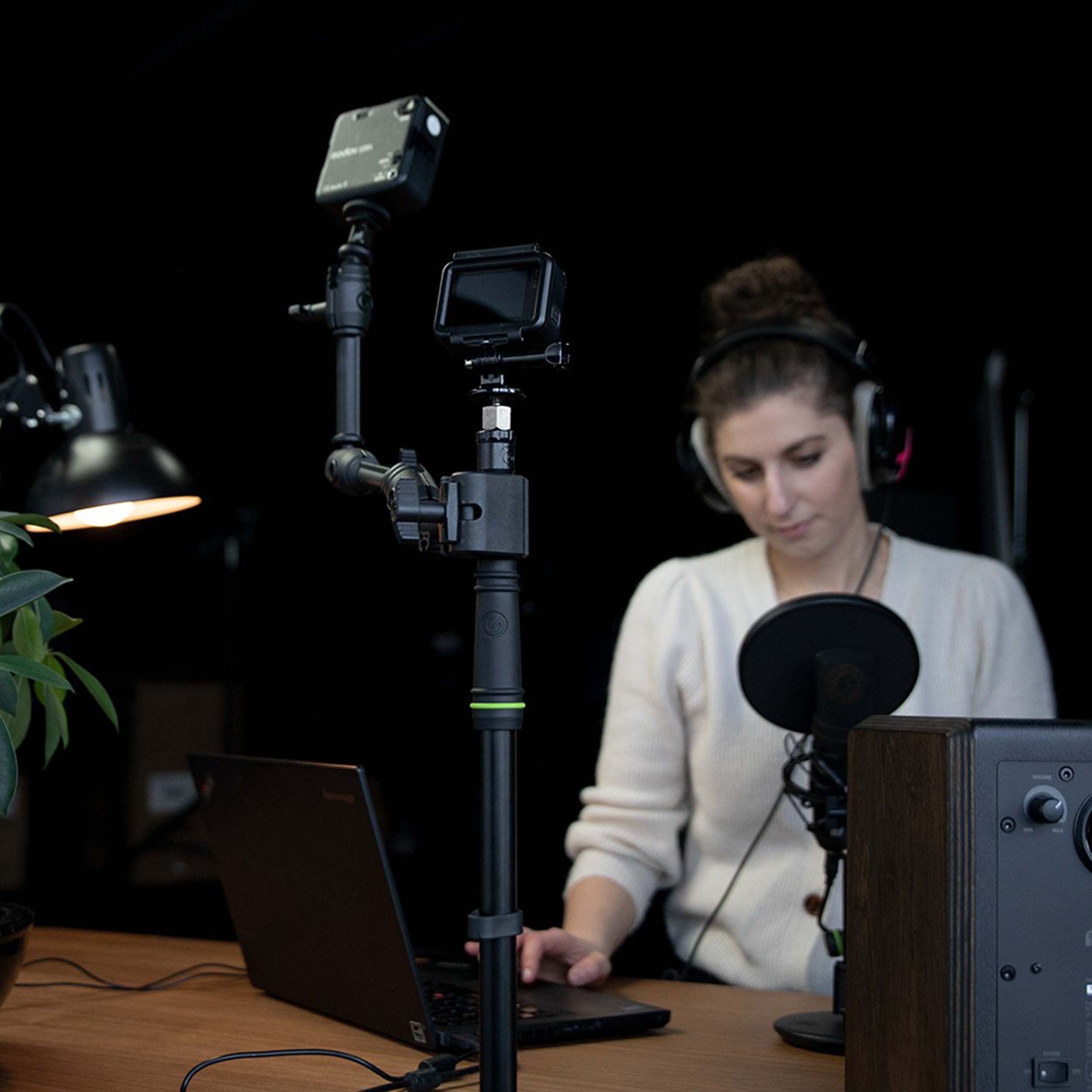Gravity MS 0200 Microphone Pole for Table Mounting - Hollywood DJ