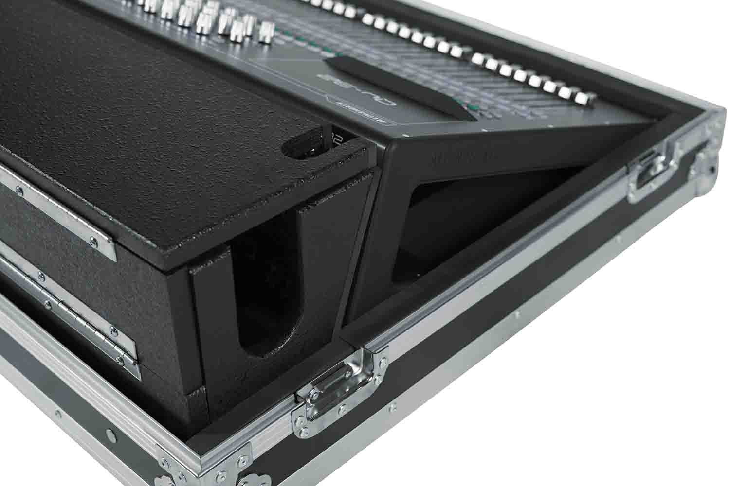 Gator Cases G-TOURQU32 Flight Case for Allen & Heath QU32 Mixing Console with Doghouse Design - Hollywood DJ