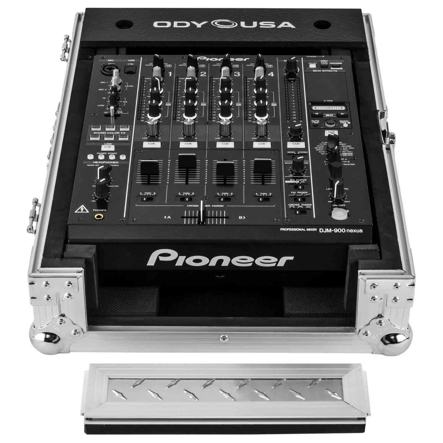 Odyssey FZ12MIXXDDIA, Universal Format 12 Inches Silver Diamond Plated DJ Mixer Case - Hollywood DJ