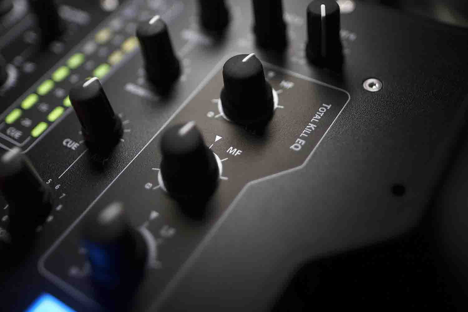 Allen & Heath XONE:23 - 2 Channel DJ Mixer– Hollywood DJ