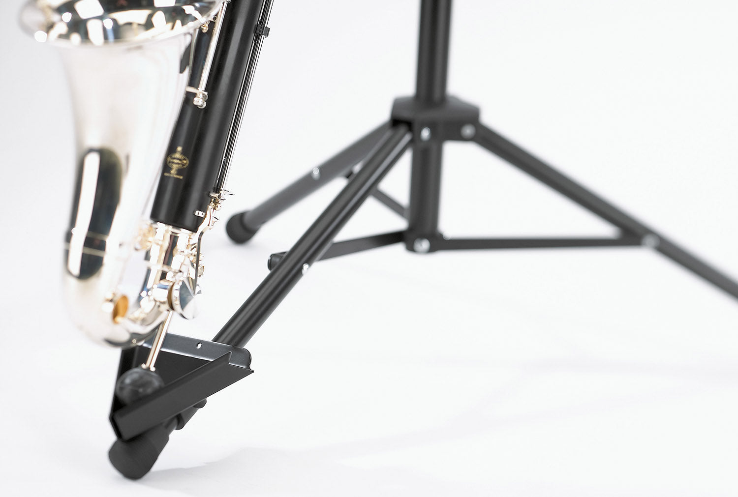 K&M 15060 Bass Clarinet Stand - Black - Hollywood DJ