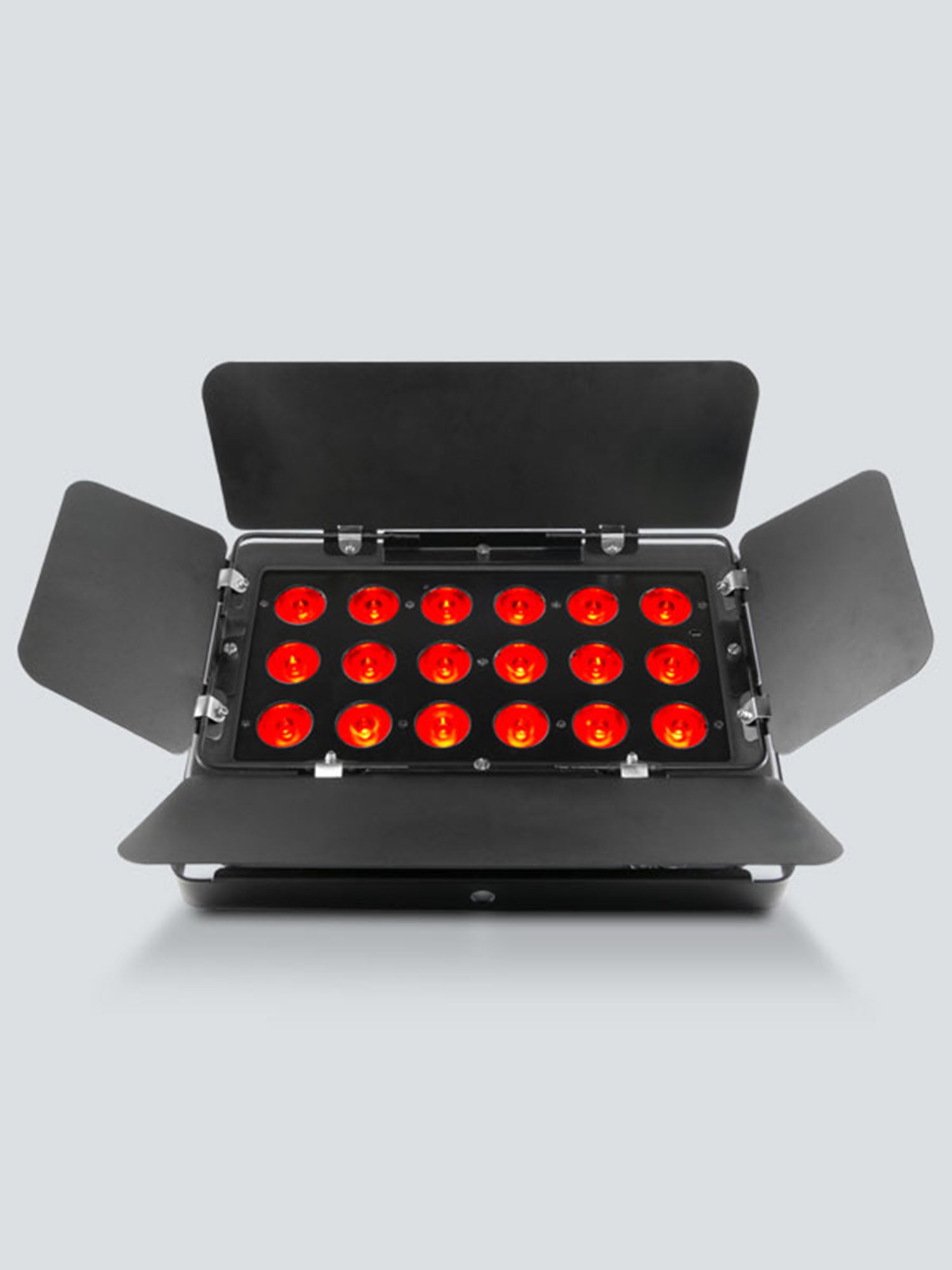 B-Stock: Chauvet SlimBANK T18 USB, Wireless DMX RGB LED Wash Light - Hollywood DJ