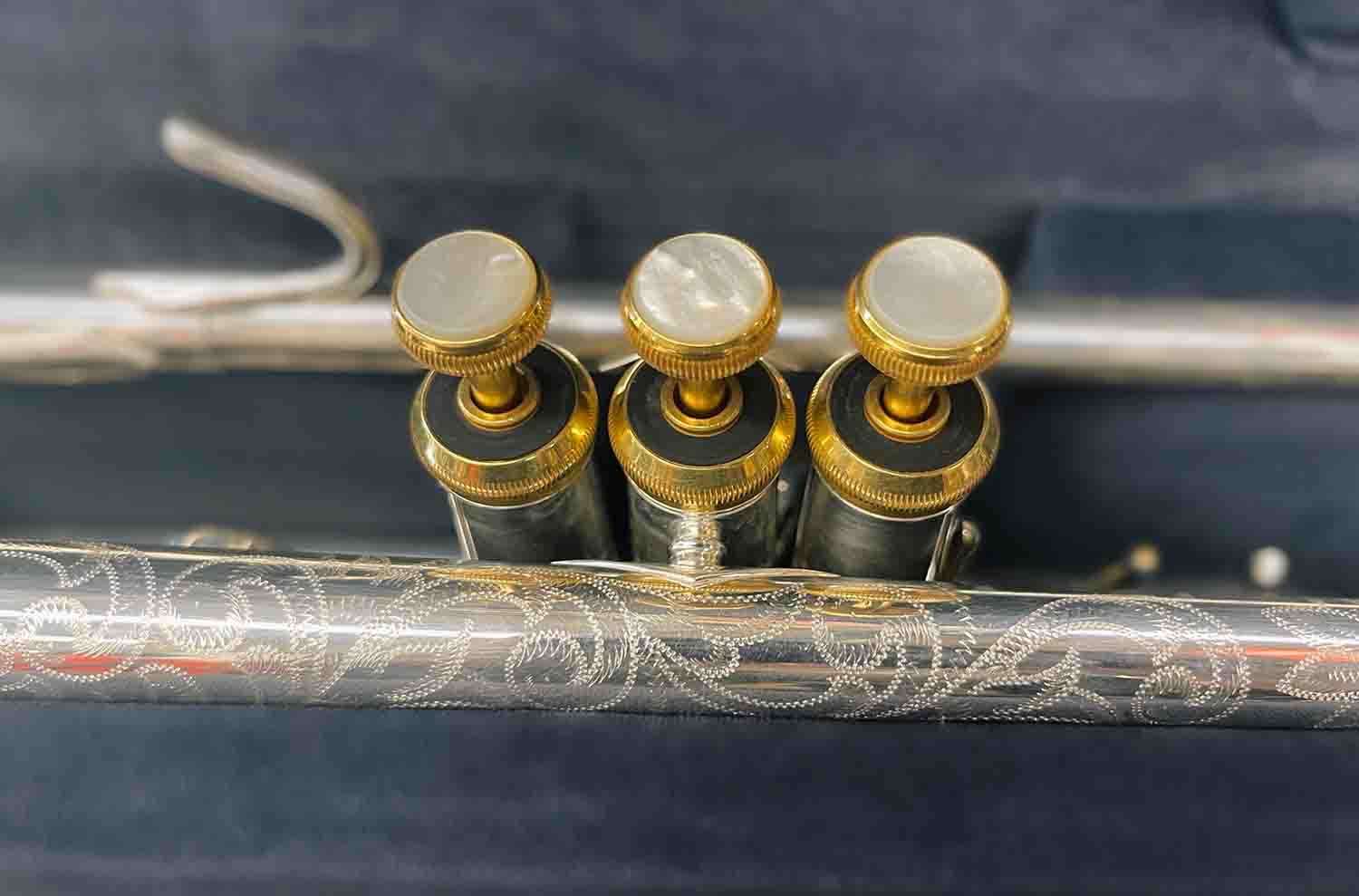 Bach 180S37A Stradivarius Bb Trumpet with Anniversary Engraving - Silver Plated/Gold Trim - Hollywood DJ