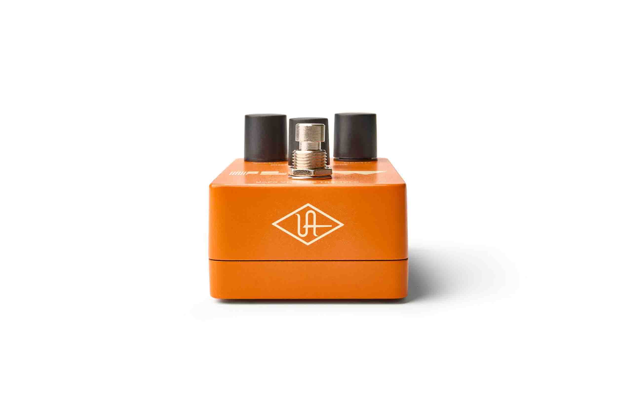 Universal Audio Flow Vintage Tremolo Pedal - Hollywood DJ