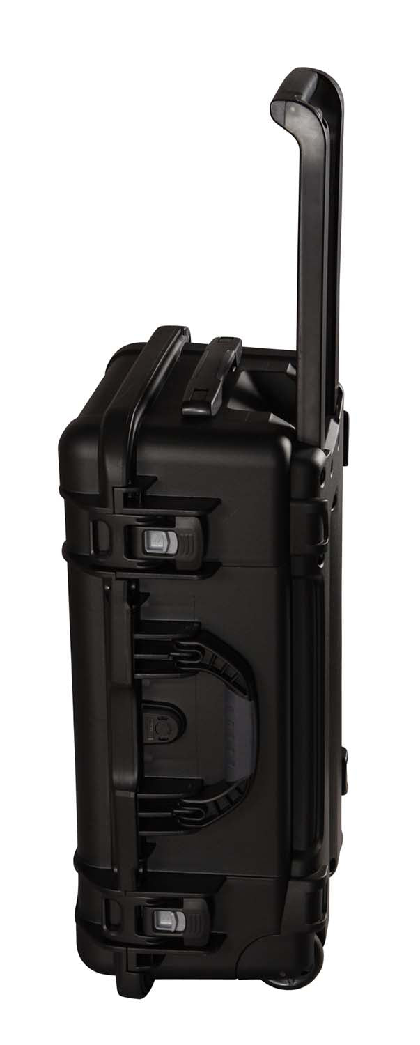 Gator Cases GU-2011-07-WPDF Waterproof Injection Molded Case with Pullout Handle and Inline Wheels - Hollywood DJ