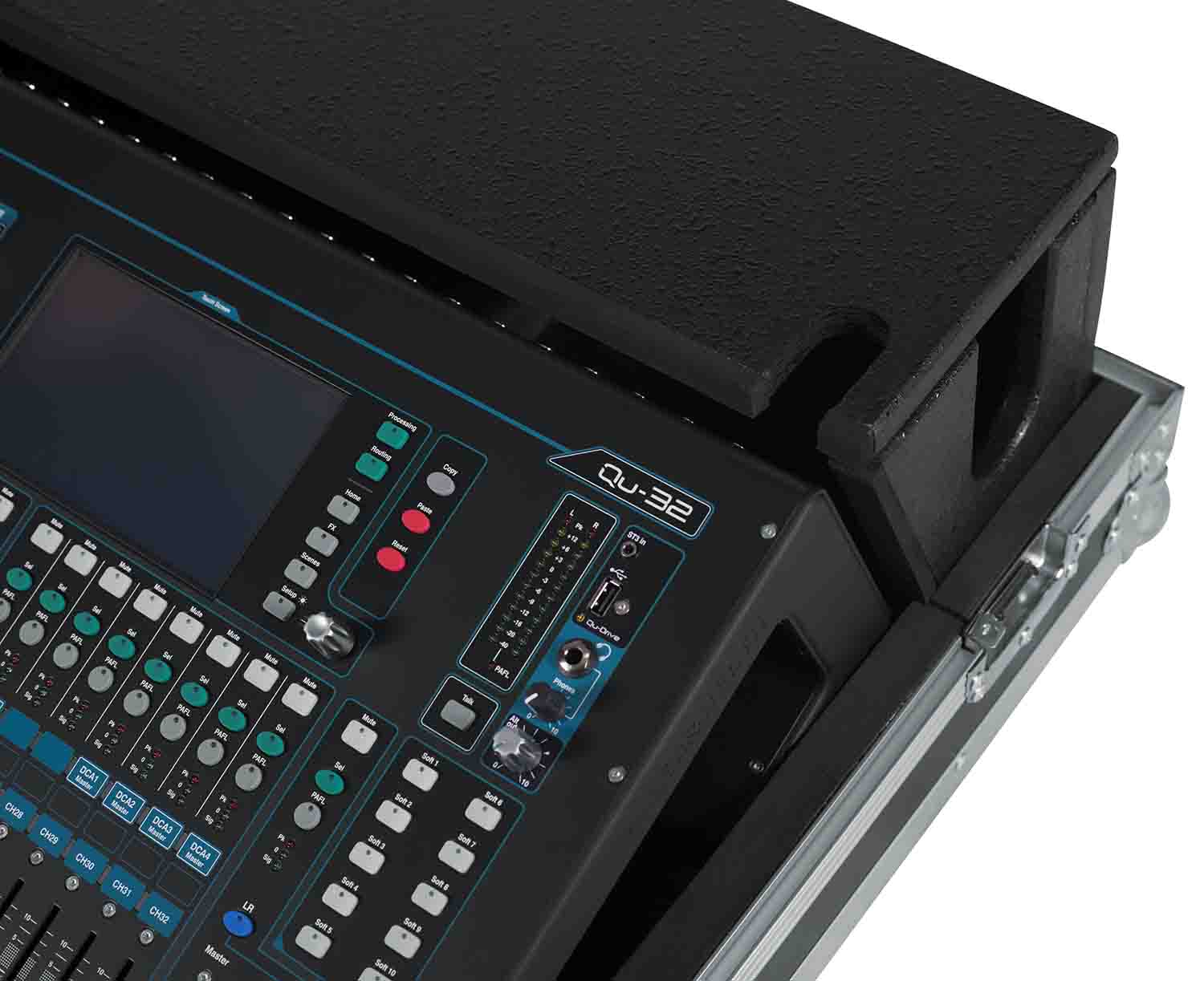 Gator Cases G-TOURQU32 Flight Case for Allen & Heath QU32 Mixing Console with Doghouse Design - Hollywood DJ